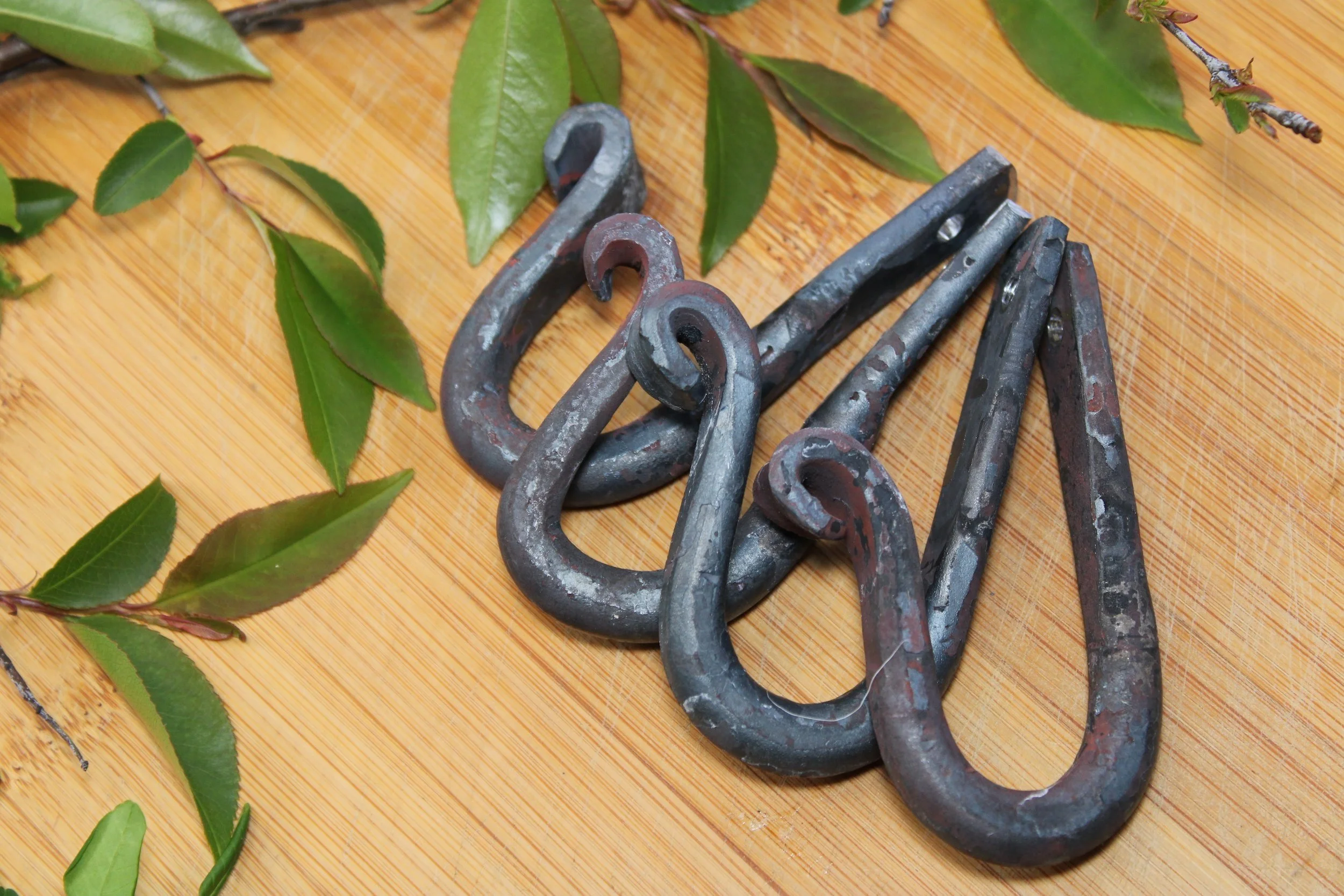 Hand forged sturdy j hooks