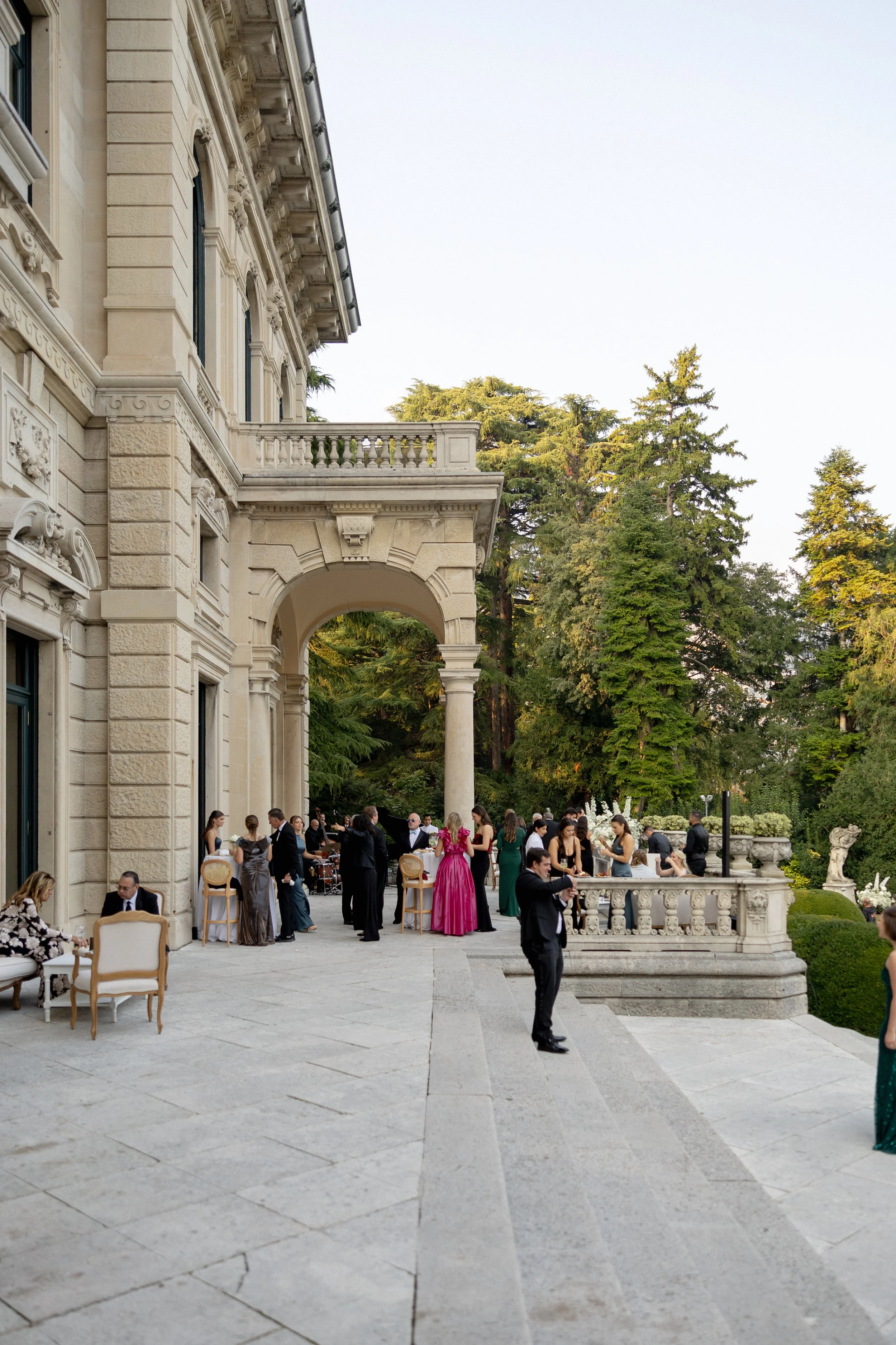 Sarah & Robert-7010.jpg