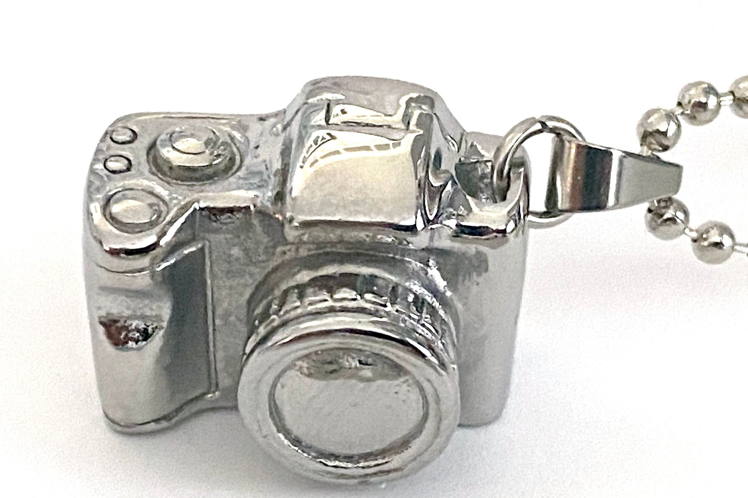 https://i.etsystatic.com/22242341/r/il/c23515/4073880891/il_fullxfull.4073880891_jr6h.jpg