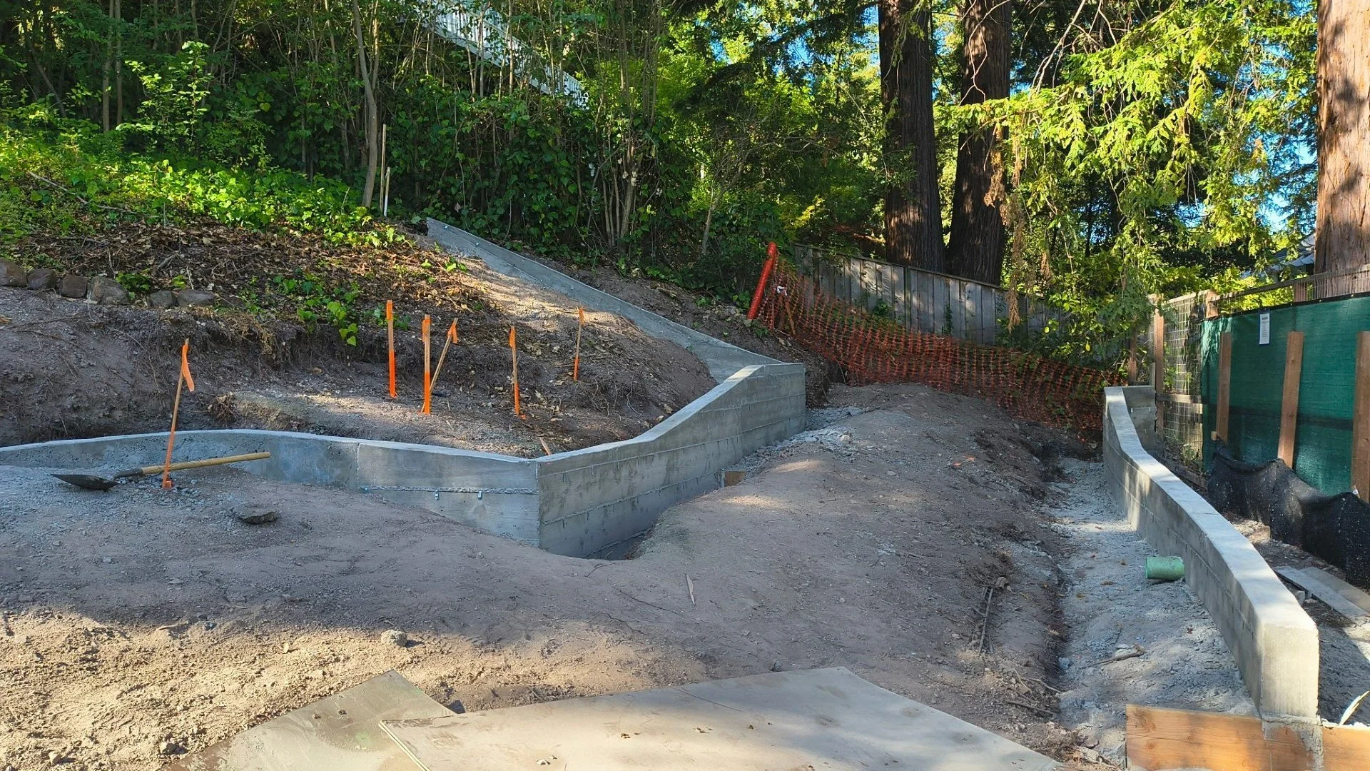 Poured+Retaining+Walls.jpg
