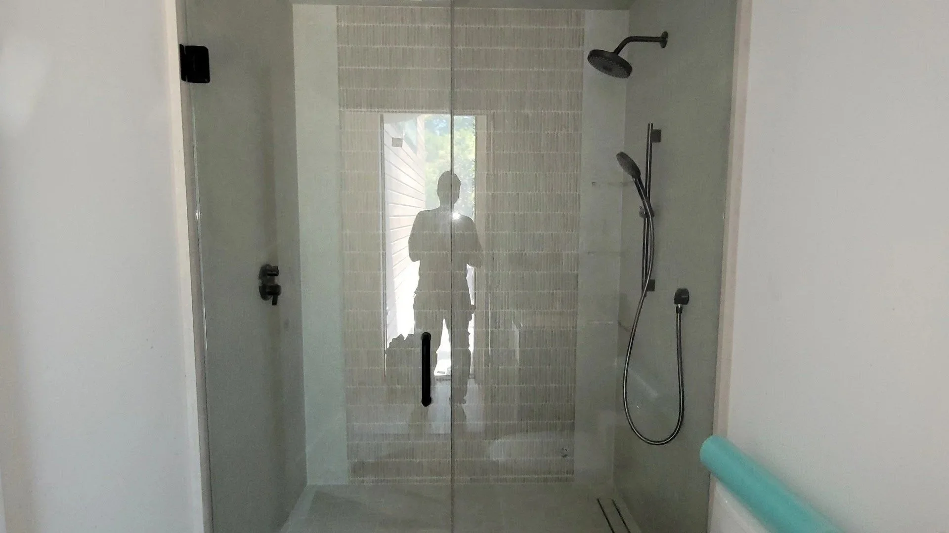 guest+shower+enclosure.jpg