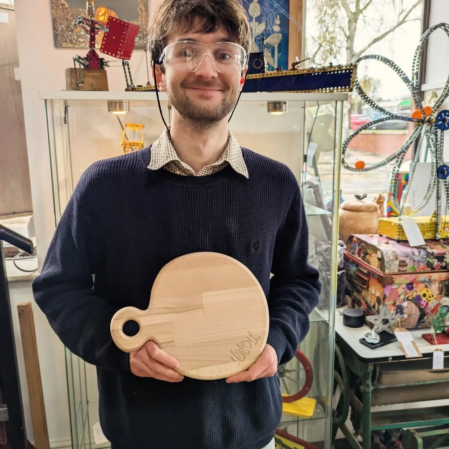 Here we go! Welcome to Delou!

This is our first ever item - the ooga chopping board. It will be available soon

Have a great day :)

#design