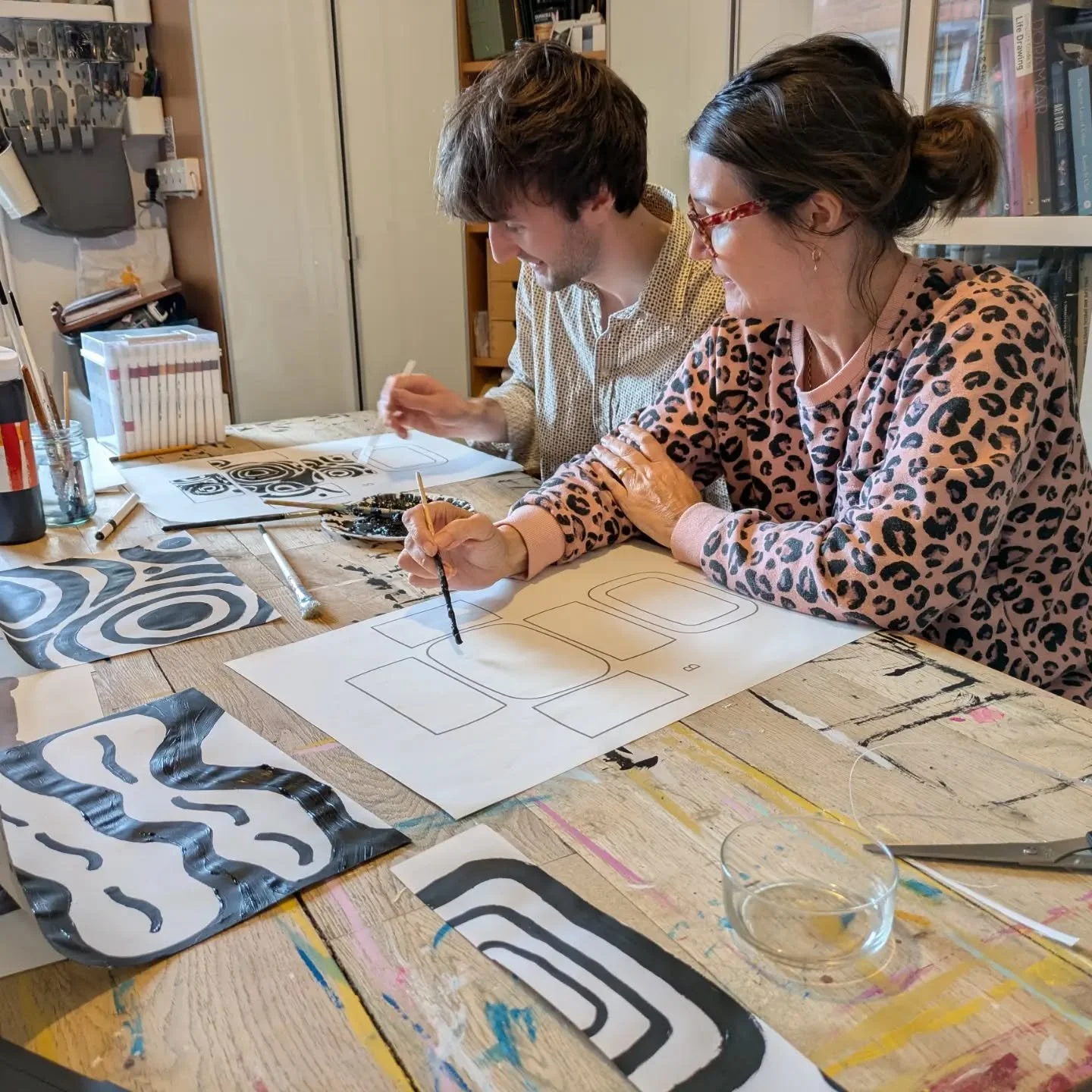 Creating some bold patterns for our funky lounge chair - Squoogi 😎

The upholstery of this pattern looks phenomenal! Can't wait to show you it!

Check out @clairelharveyartist for some cool stuff

Have a great day ☺️
#design