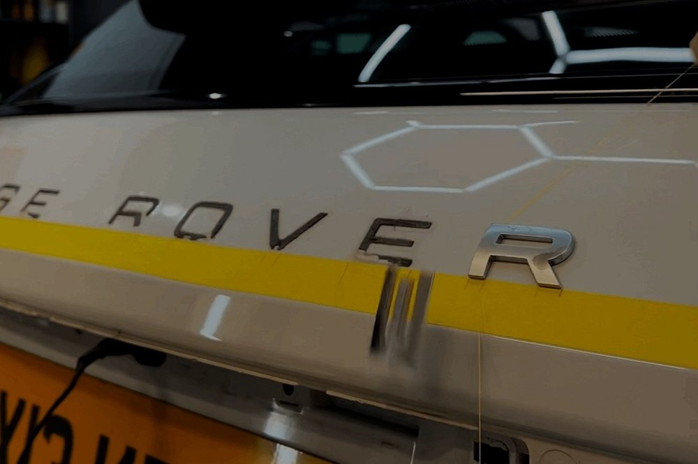 Badge removal and fitting in Nottingham