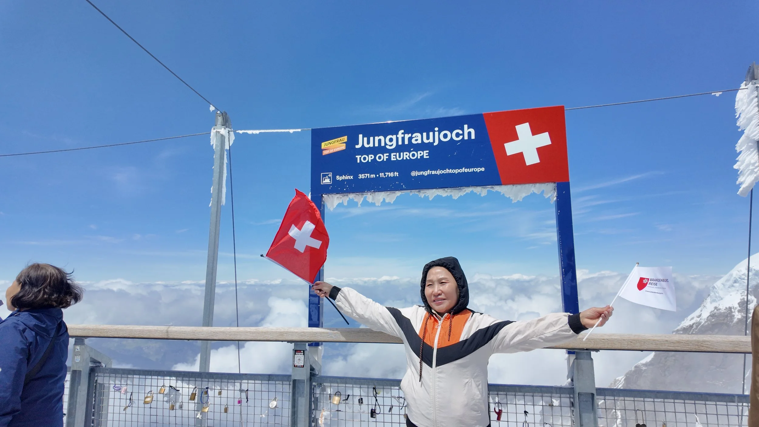 Jungfraujoch Sphinx Terrace 3571m ©Brandenburg Reise 