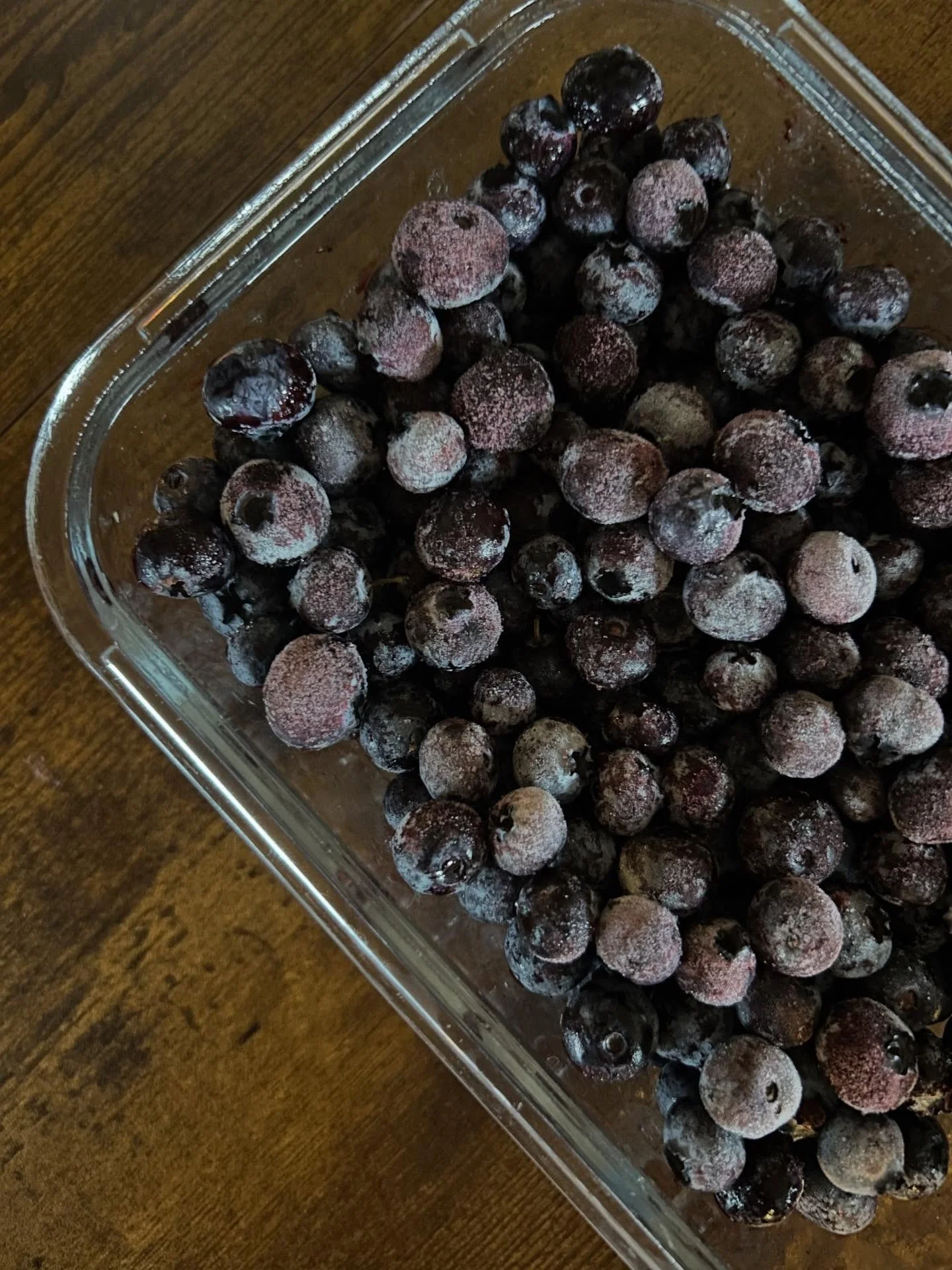Mince pies with a Dartmoor twist 🫐✨ Cooked blueberries folded into mincemeat make extra fruity and beautifully jammy mince pies. Delicious! 

#dartmoorblueberries #blueberrymincepies #festivebaking