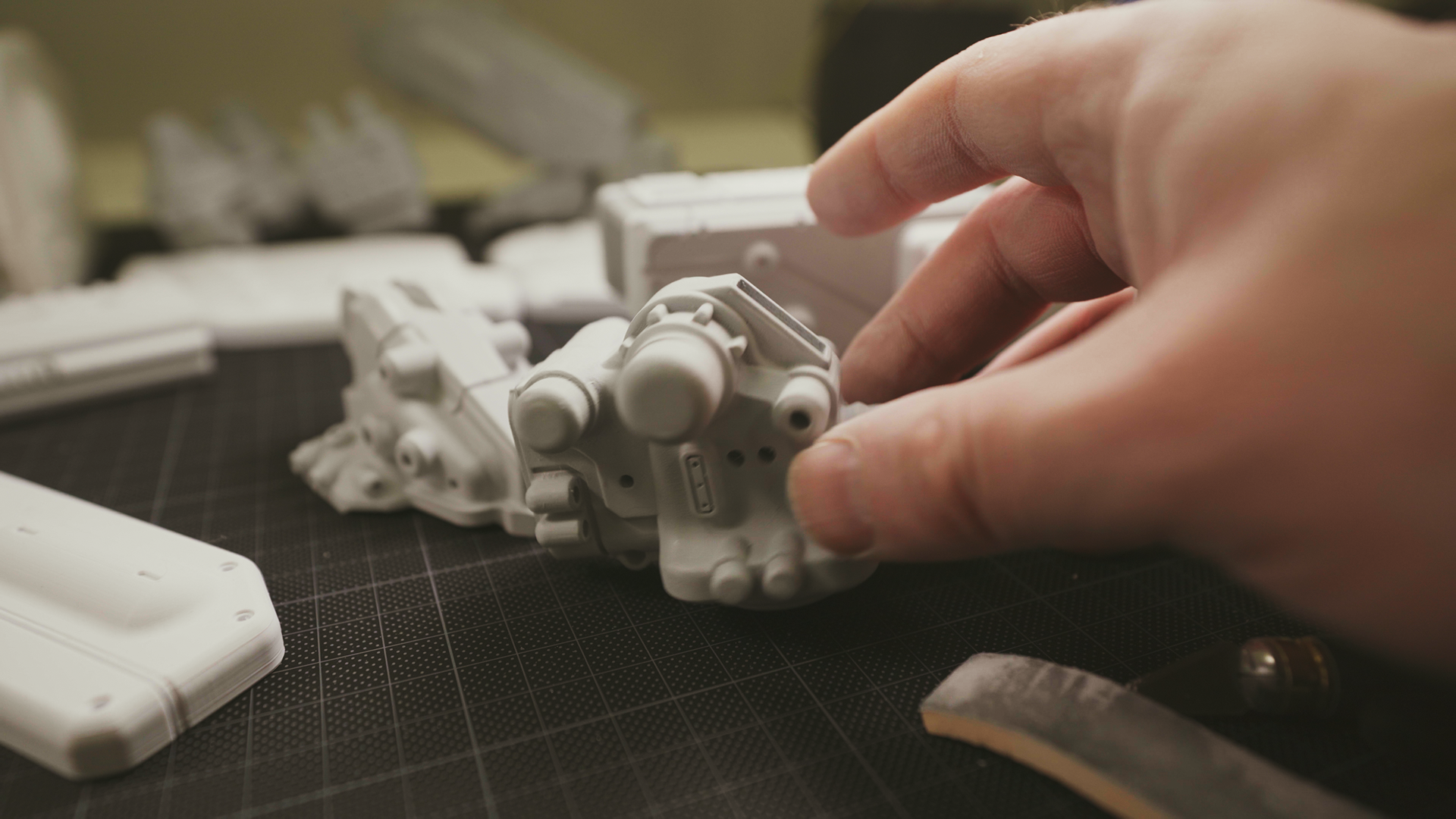 Timeline 1_01_02_14_24 copy.png