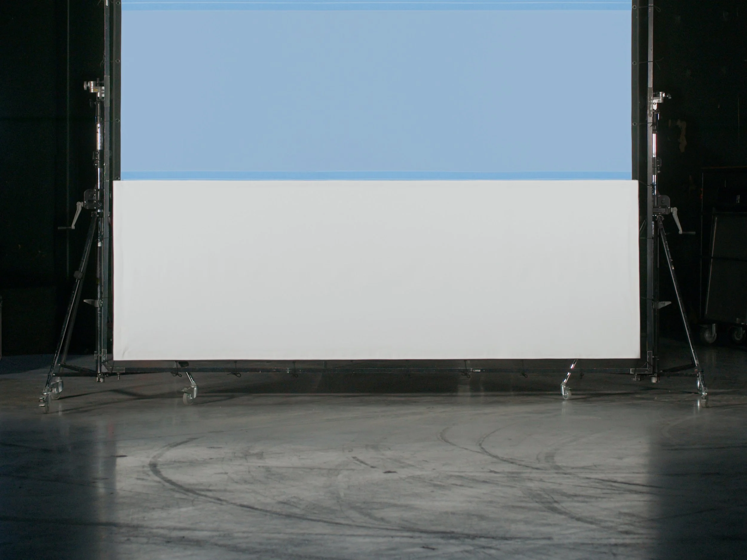 12x12 Sky Base White Strip crop150.jpg