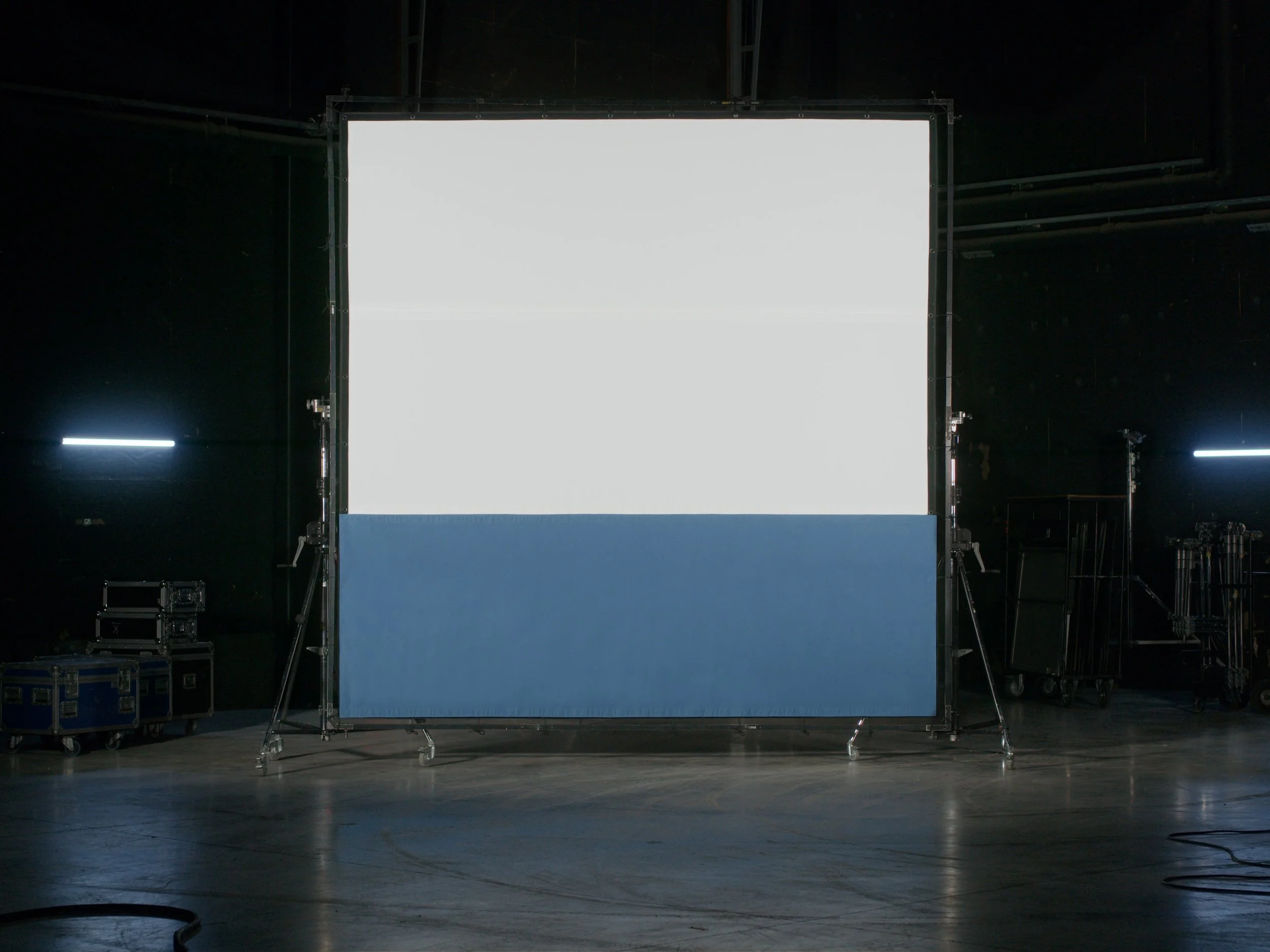 12x12 White Base Ocean Strip.jpg