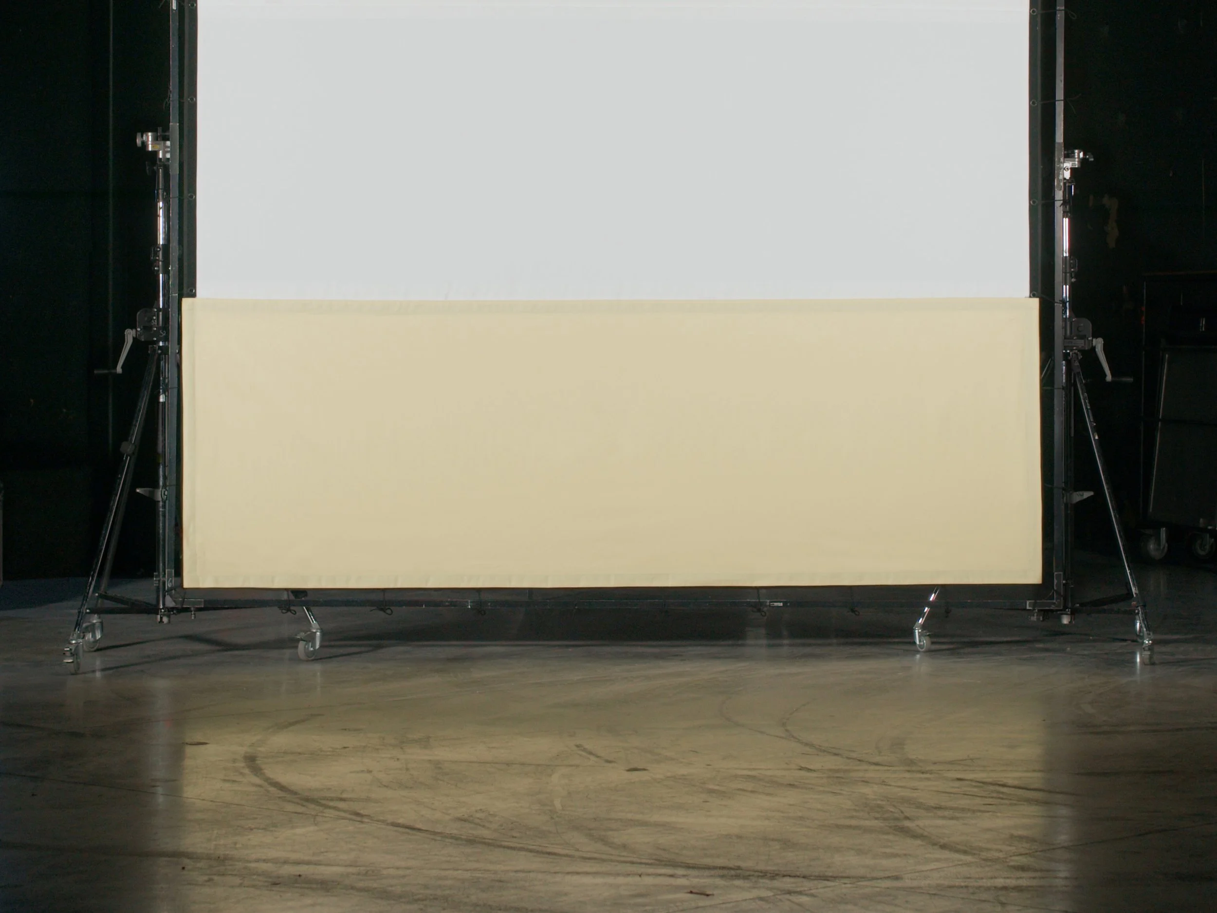 12x12 White Base Desert Strip crop150.jpg