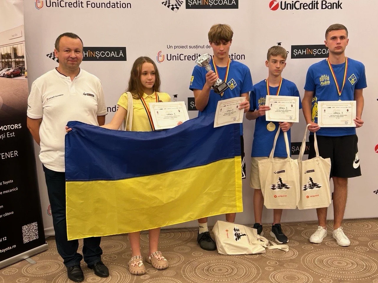 Ukrainian school teams storm to international success with CSC support