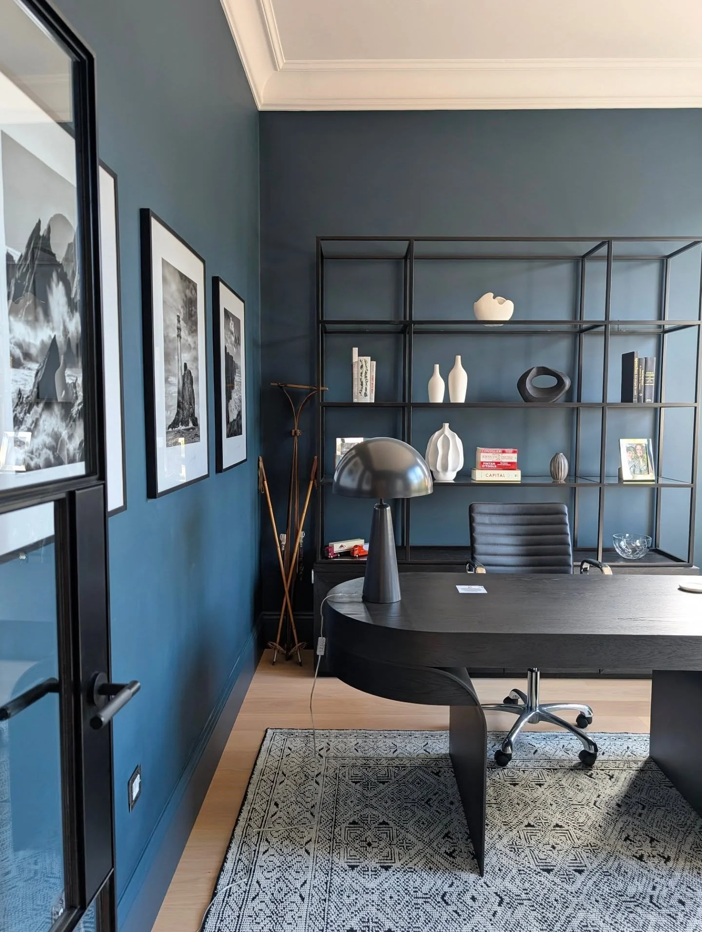 From Dubai to the UK: Esher's Hotel Chic Transformation - Master Office Design.

This design project was a complete home renovation on a tight timeline. Our client, relocating from Dubai, trusted us to oversee the transformation while they were abroa