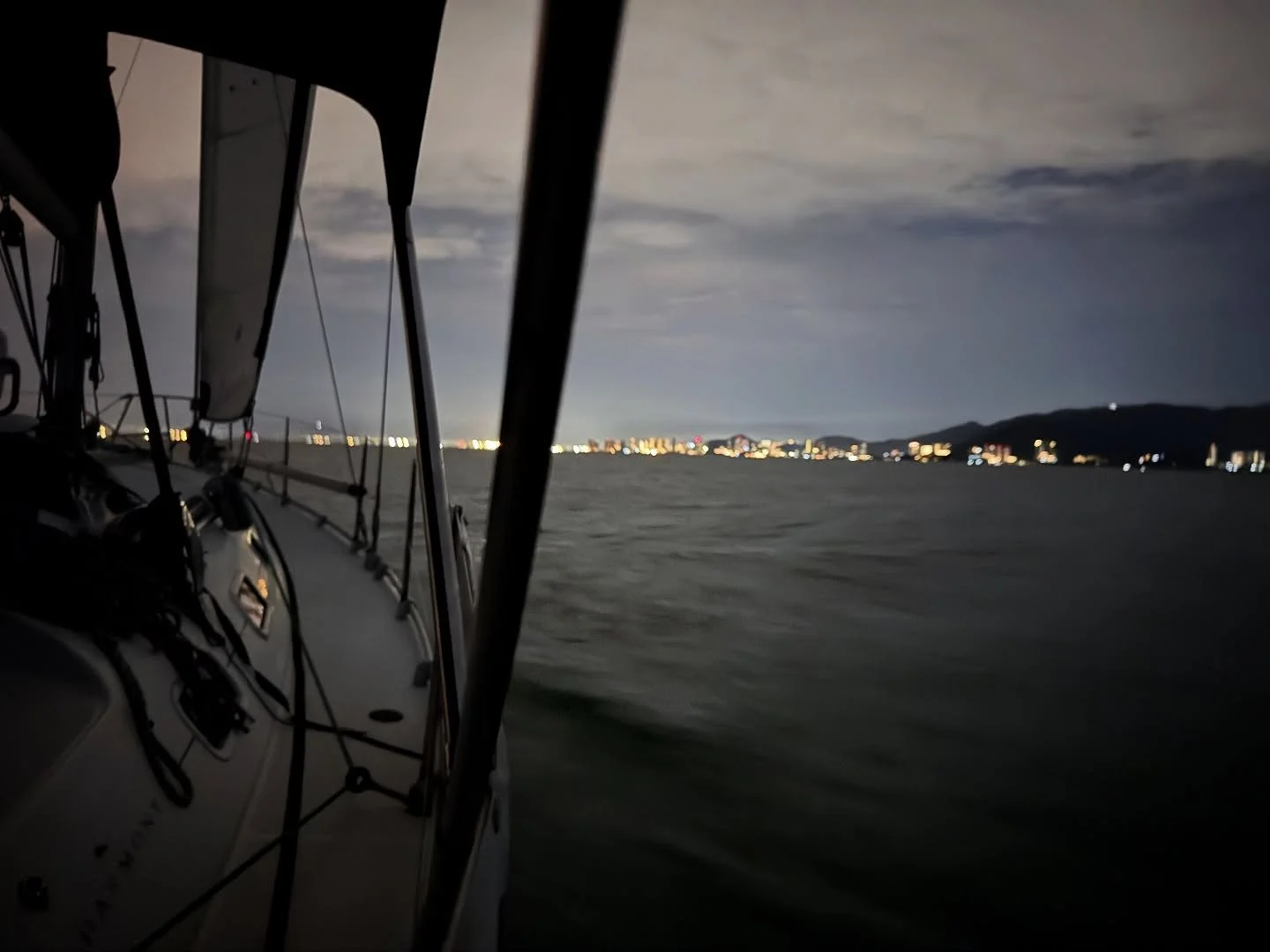 Early morning arrival at Penang,on our first leg down to the royal Selangor yacht club for the start of the Raja Muda regatta next week,a great mile builder of passages over 60 miles. Find out more at redcapsailingschool@gmail.com #rya #sailing #reba