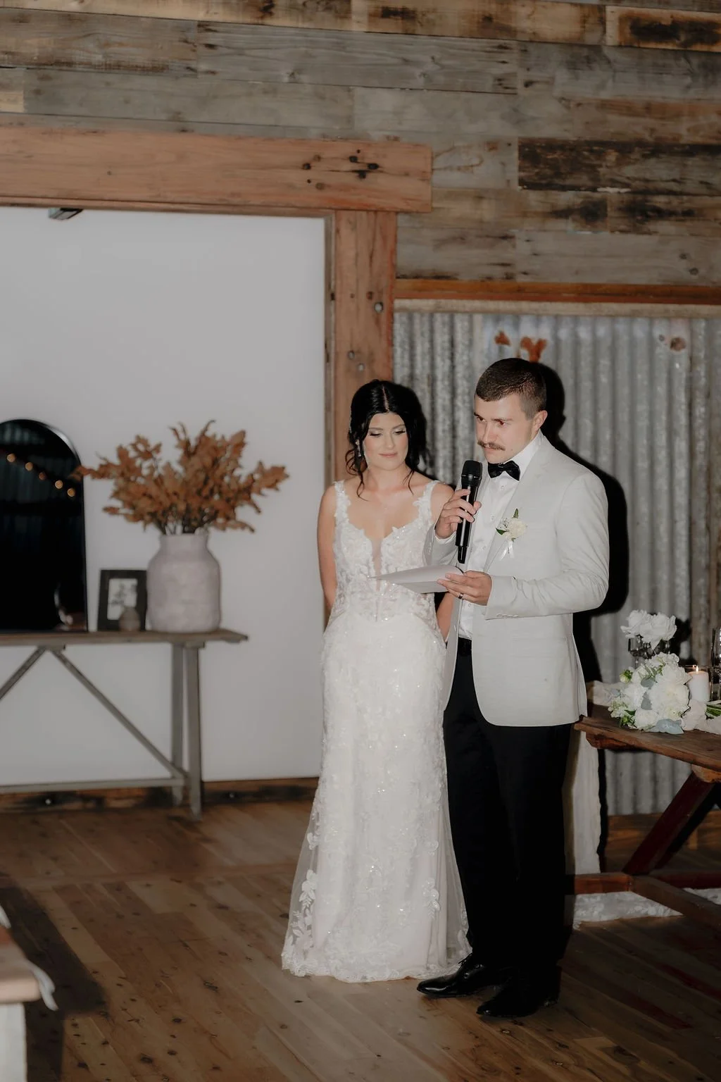 abrielle&zane-CliftonWoolshed-986.jpg