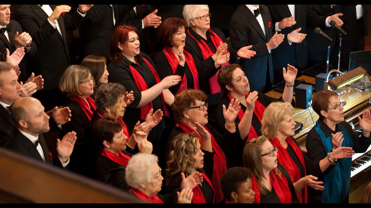 Women Clapping_Betelehemu.jpg
