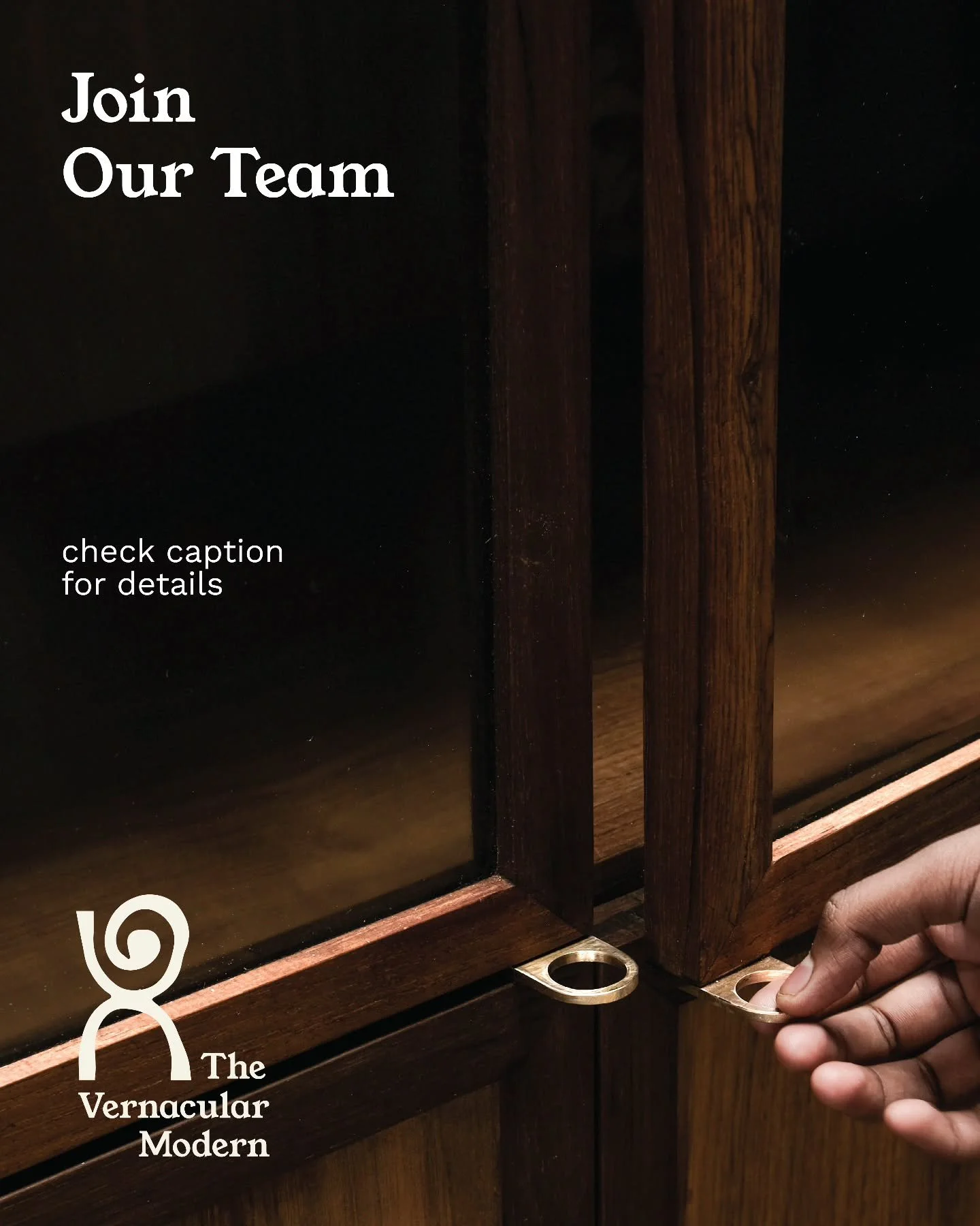 𝗪𝗲'𝗿𝗲 𝗛𝗶𝗿𝗶𝗻𝗴: 𝗦𝗲𝗻𝗶𝗼𝗿 𝗗𝗲𝘀𝗶𝗴𝗻𝗲𝗿
We are a Furniture Design Studio backed by a  Manufacturing Workshop; and are looking for a passionate Senior Designer to join our team near Hennur, Bangalore.
📍 Location: Hennur, Bangalore
📅 W