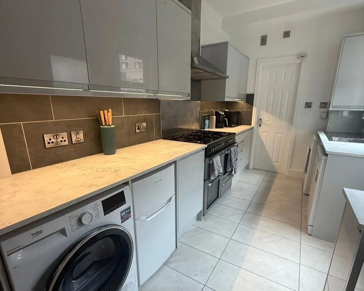 14+Watkin+Street+-+Kitchen.jpg
