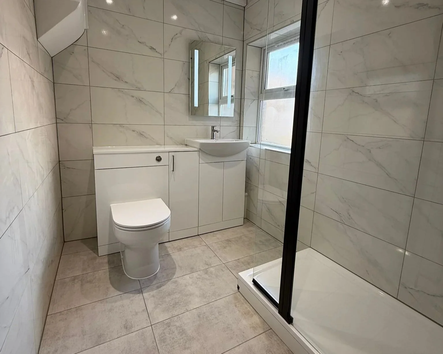 Albert+Grove+-+GF+Bathroom.jpg