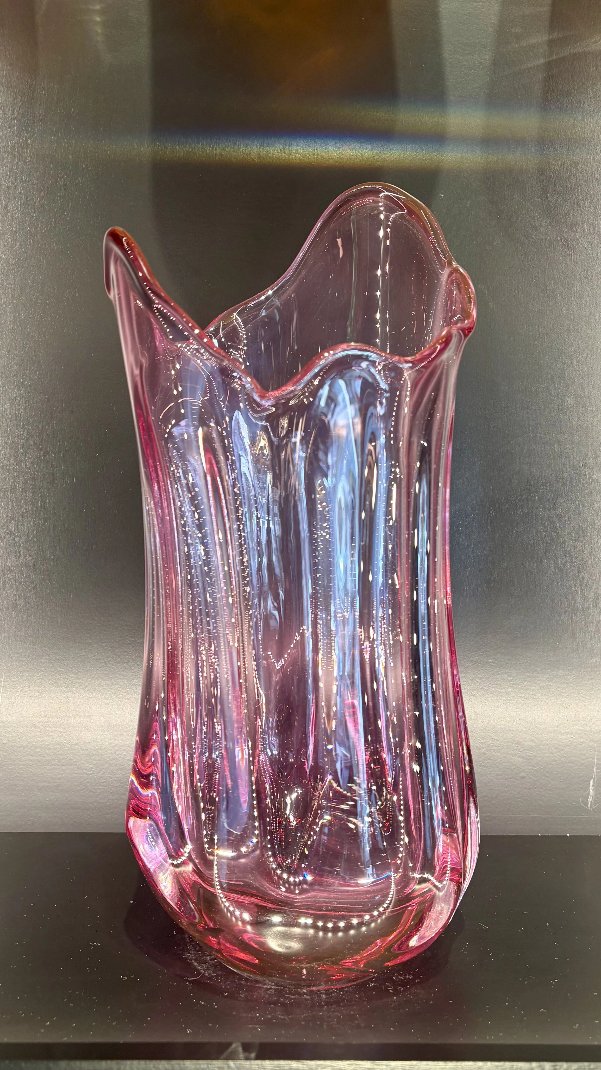 Gold Ruby Waterfall Vase (#1)