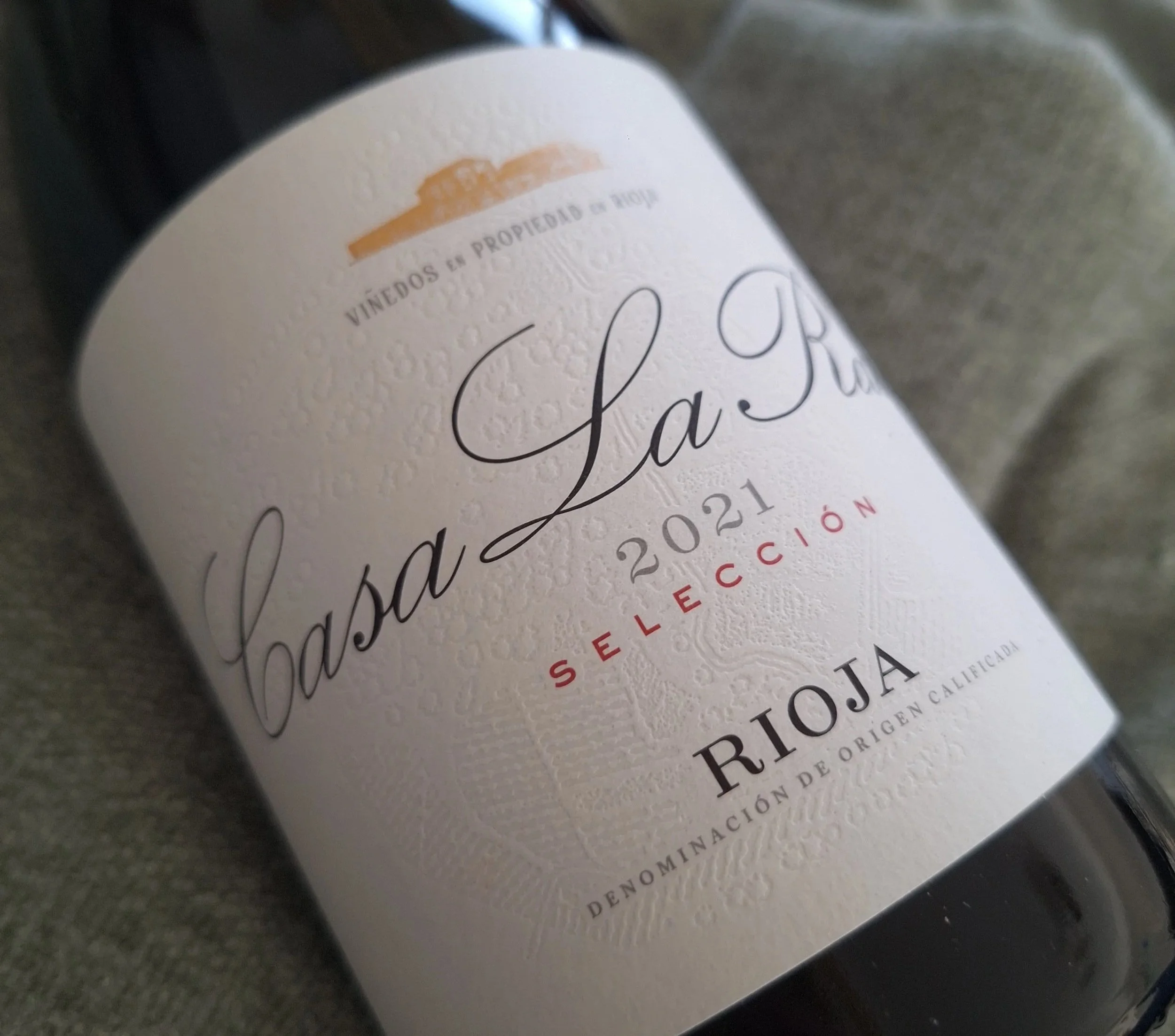 Botella de vino Casa La Rad Selección Rioja