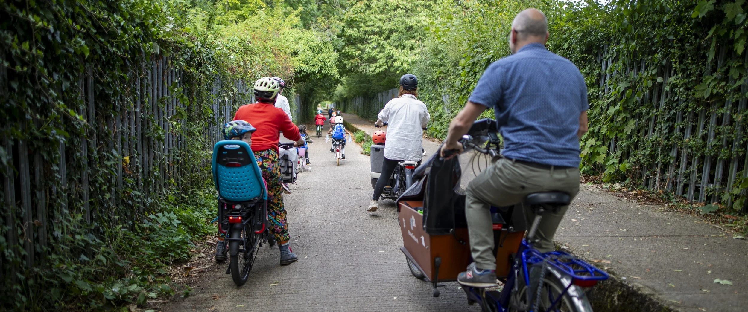 Car-free travel for families