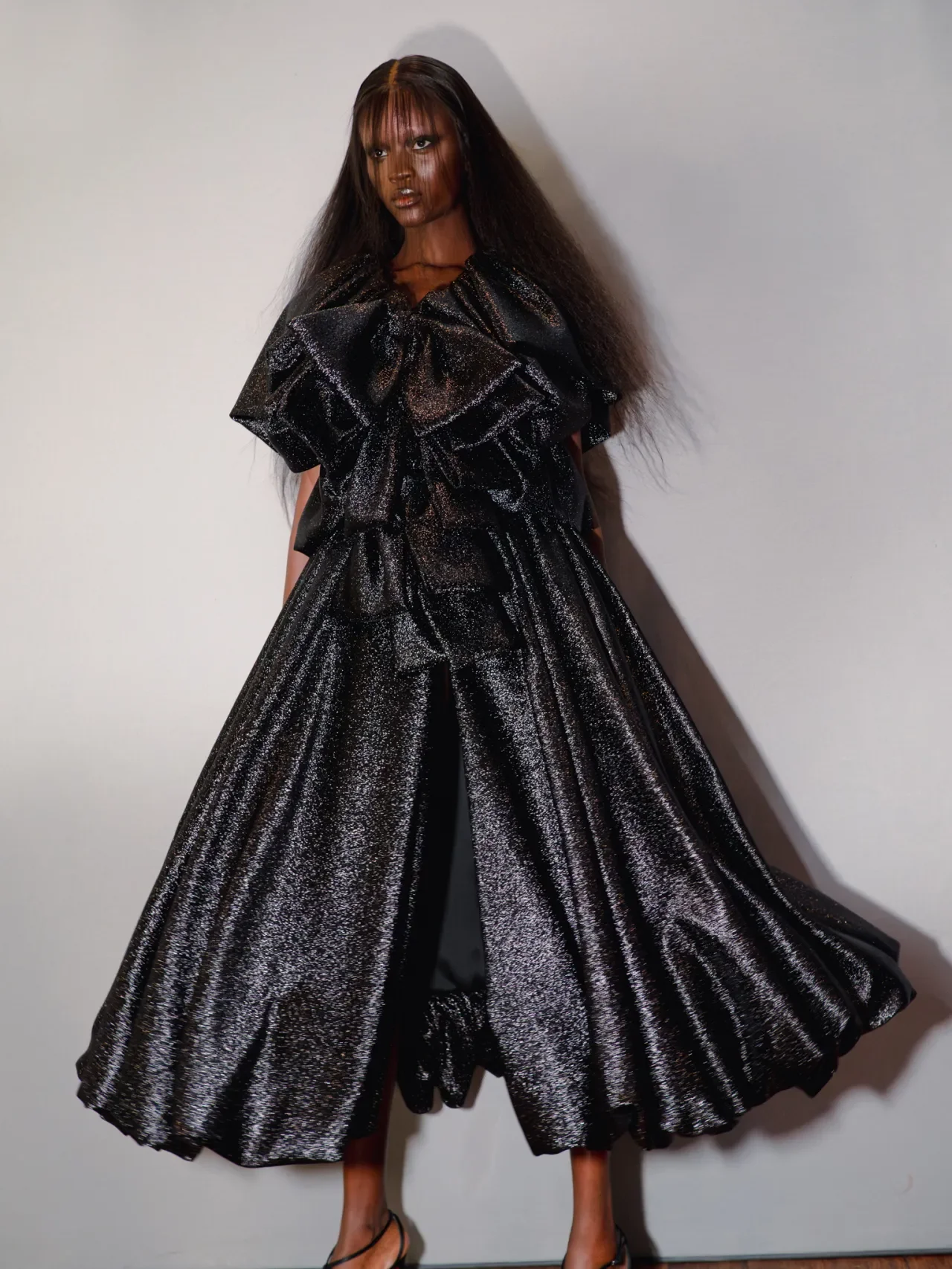 viktor-rolf-couture-fall-25-bsb-mm-00018.webp