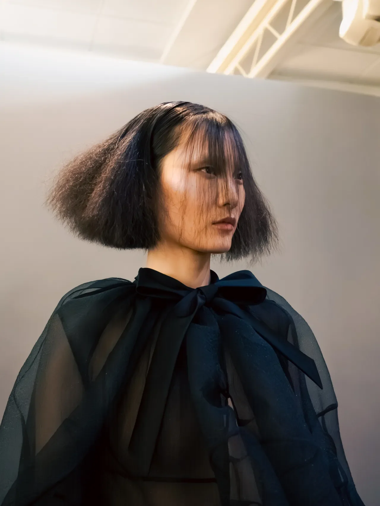 viktor-rolf-couture-fall-25-bsb-mm-00016.webp