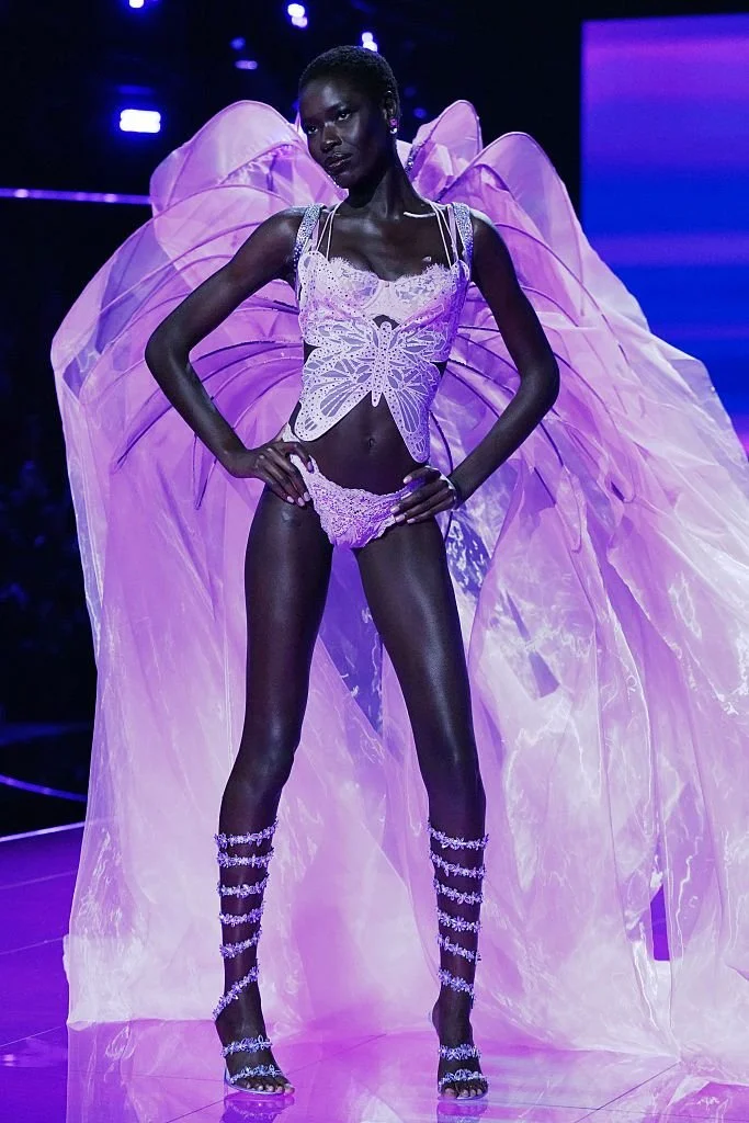 awar-odhiang-at-the-2025-victoria-secret-fashion-show-held-news-photo-1760581460.pjpeg