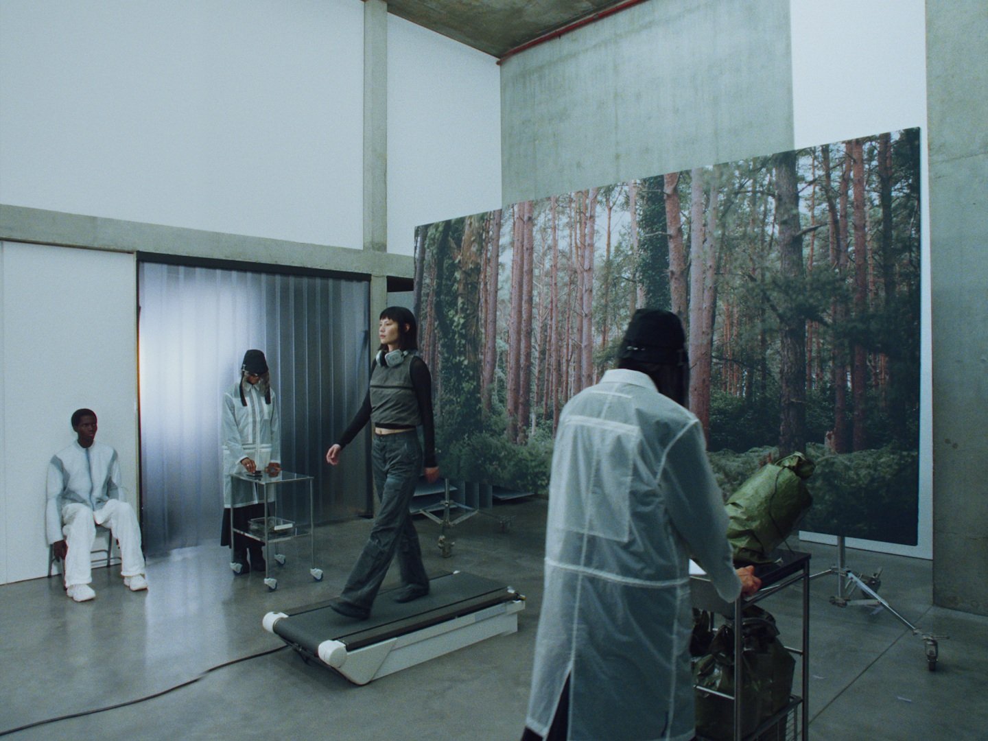 NOTHING TECH VFX WIRE & WALL CLEAN UP BEFORE