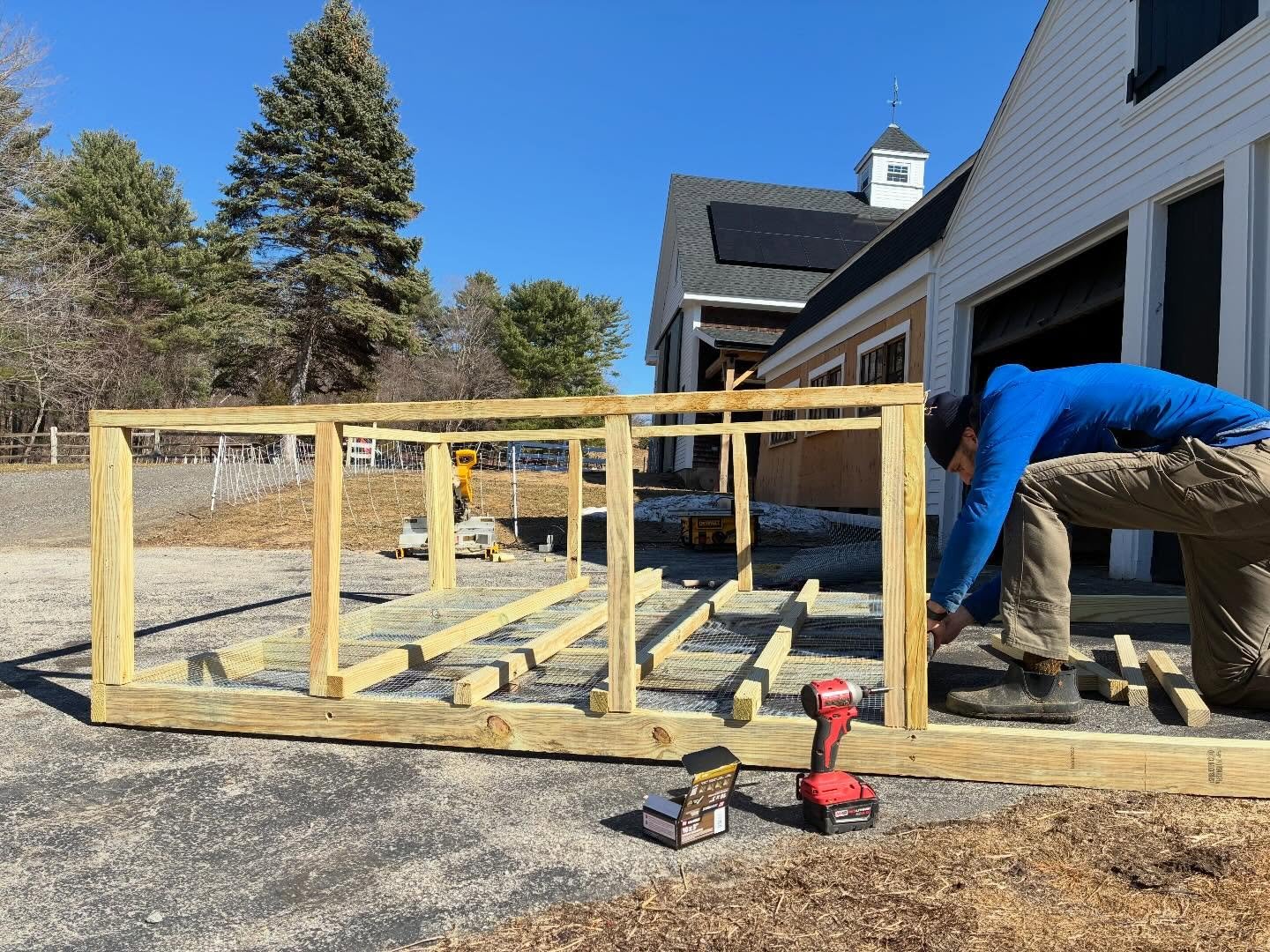 Derek finally got some time over the weekend to get our new coops built. He is our resident builder of all the things and he has a full time off farm job that takes him all over the state so when he gets a good weekend of work here we all feel so buo