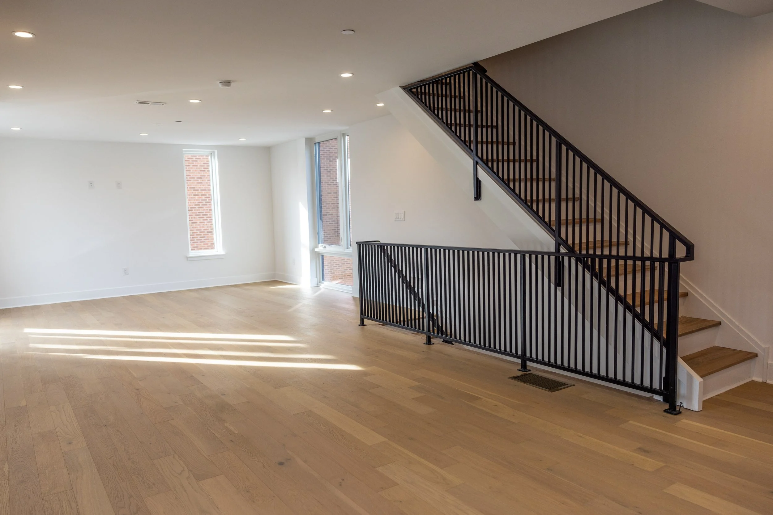 trentonave-2050-4693 (1).jpg