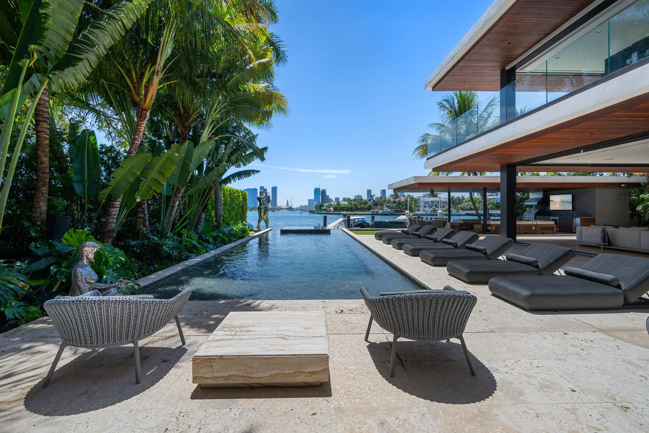 126 W San Marino Drive-3-16.jpg