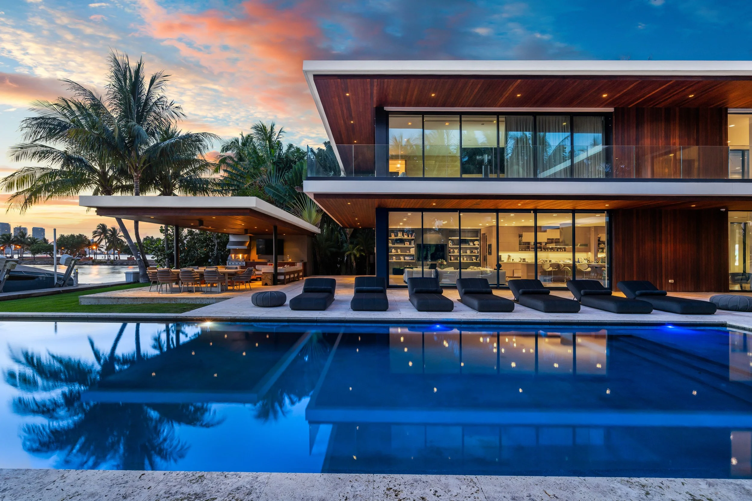 126 W San Marino Drive-50-Edit.jpg