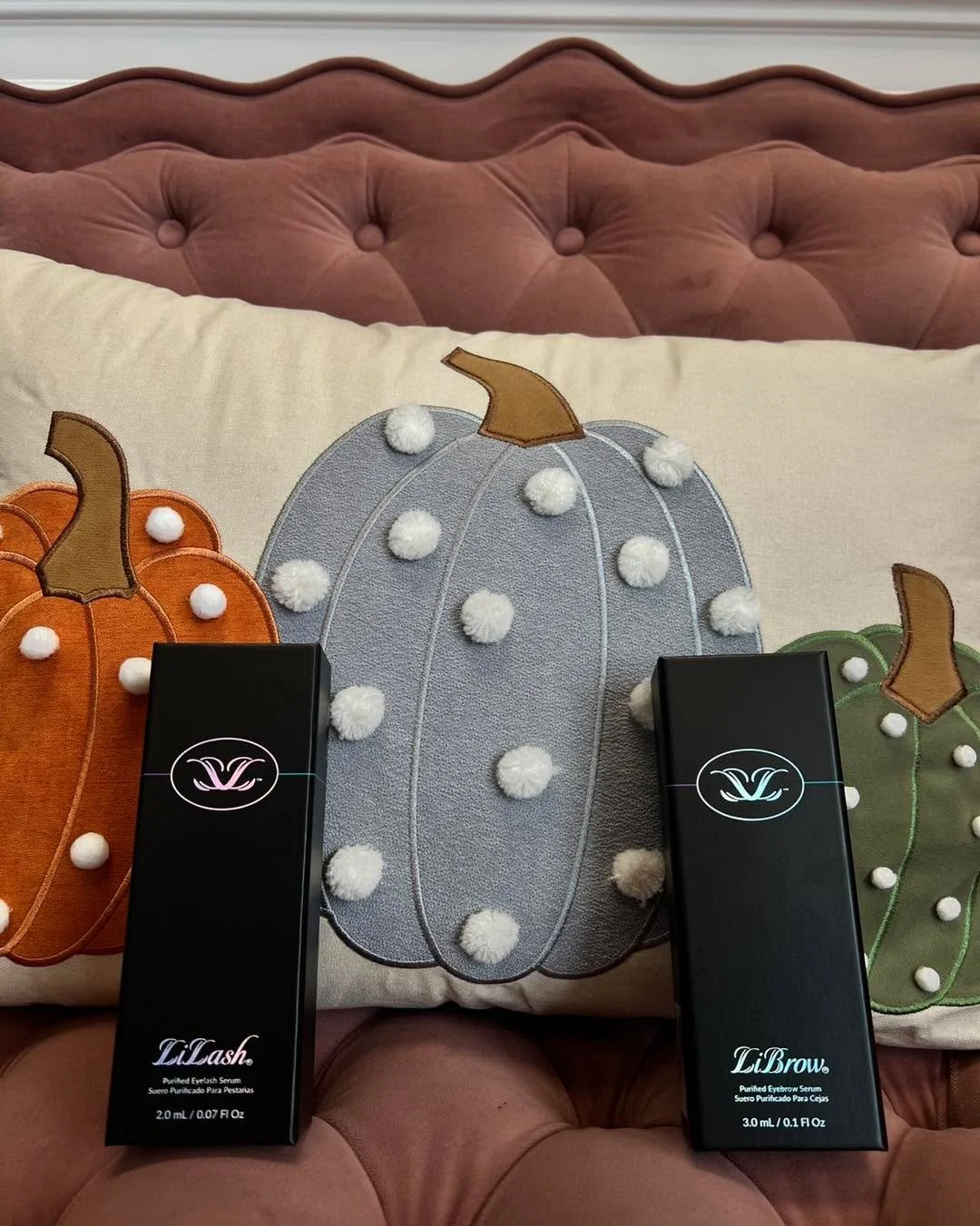 🍂 Fall in love with fuller lashes &amp; bolder brows ✨
Enhance your natural beauty this season with LiLash &amp; LiBrow, 
your autumn must-haves! 🍁💫

#okcbrows #okcbrowtint #okcbrowmapping
#okcbrowartist #okcbrowslayer #okcwaxing #okcbrazilianwax 