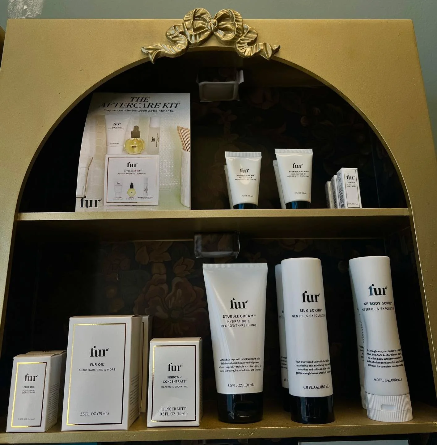 ✨ Soft, smooth skin starts with Fur.
Clean, soothing care for every hair everywhere.💛
Come buy yours now at The Brow Slayer Studio!🤩

#okcbrows #okcbrowtint #okcbrowmapping
#okcbrowartist #okcbrowslayer #okcwaxing #okcbrazilianwax #oklahoma #edmond