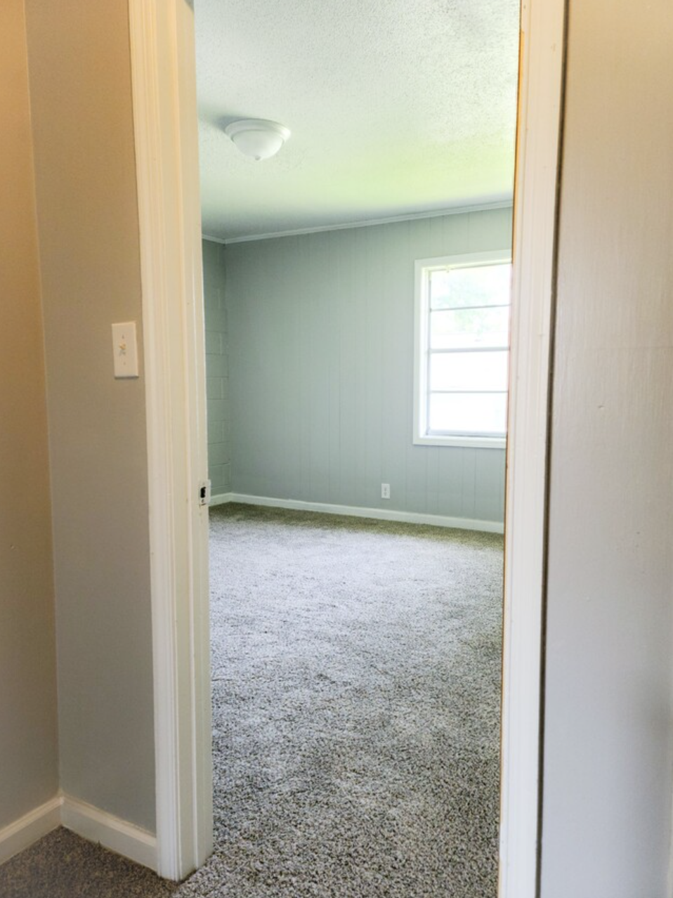 Hallway into Bedroom .png