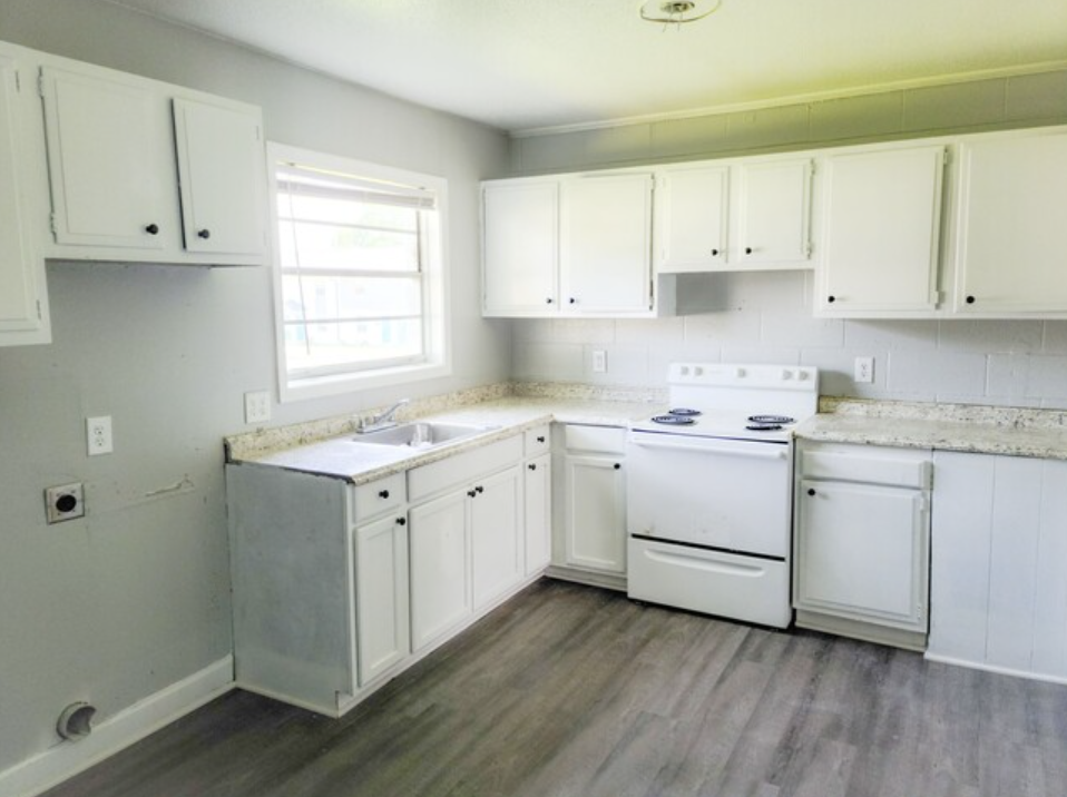 Kitchen 2 .png
