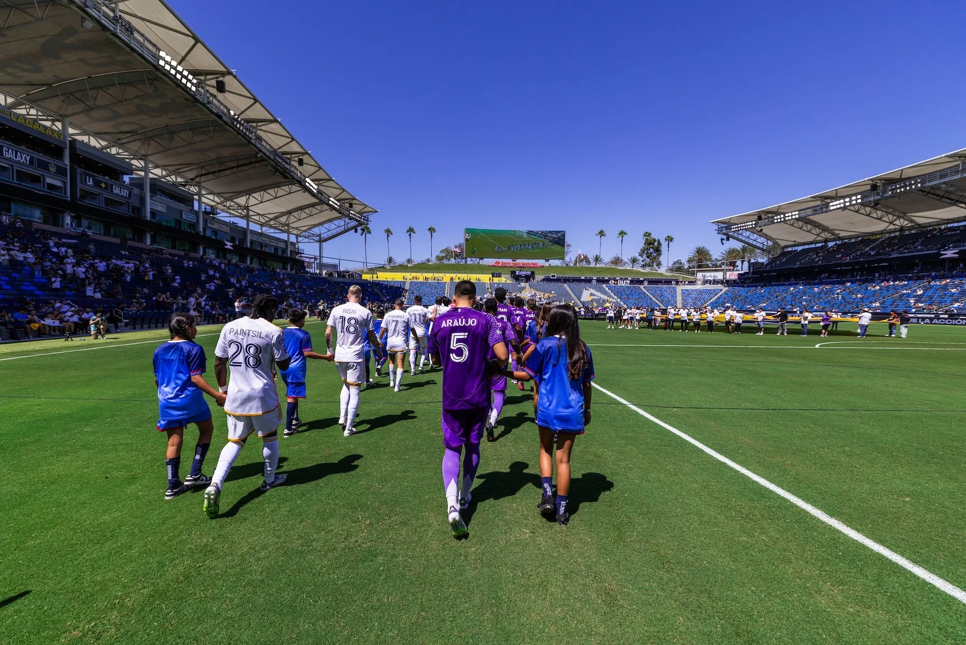 LA Galaxy defeat Orlando City SC 2-1 in the 2025 Leagues Cup 3rd place Match. With its victory, the LA Galaxy earn a spot in 2026 Concacaf Champions Cup. ⚽️🏟️ @lagalaxy @orlandocitysc @leaguescup @mls 
Scoring Summary: LAG 9&rsquo; Marco Reus, ORL 6