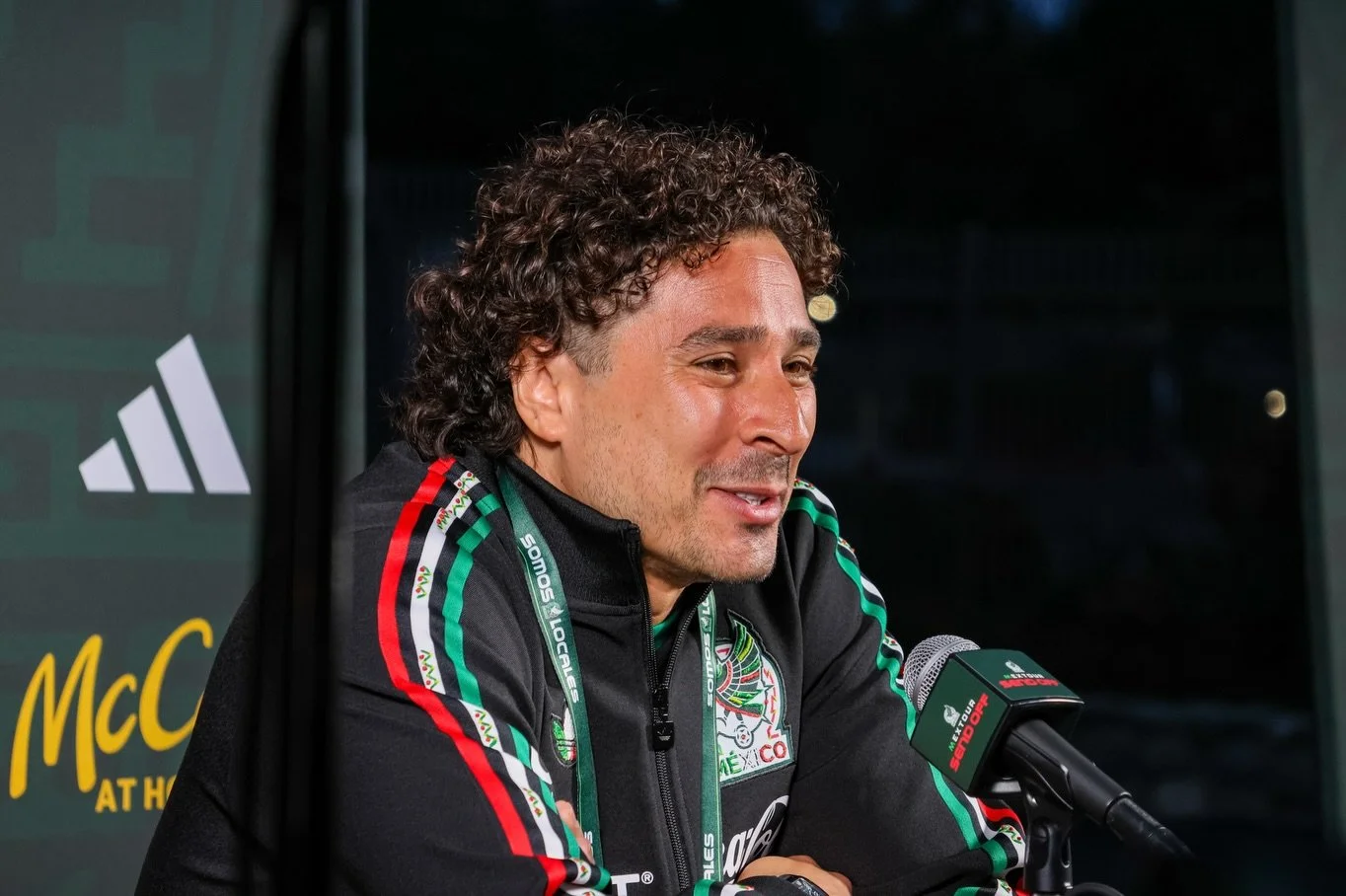 Guillermo &ldquo;Memo&rdquo; Ochoa, Mexican National GoalKeeper Legend @yosoy8a 
In route for a sixth World Cup with Mexico. 🧤⚽️🇲🇽🏟️🏆🎤 @miseleccionmx 

Guillermo &ldquo;Memo&rdquo; Ochoa, leyenda de la porter&iacute;a de la Selecci&oacute;n Mex