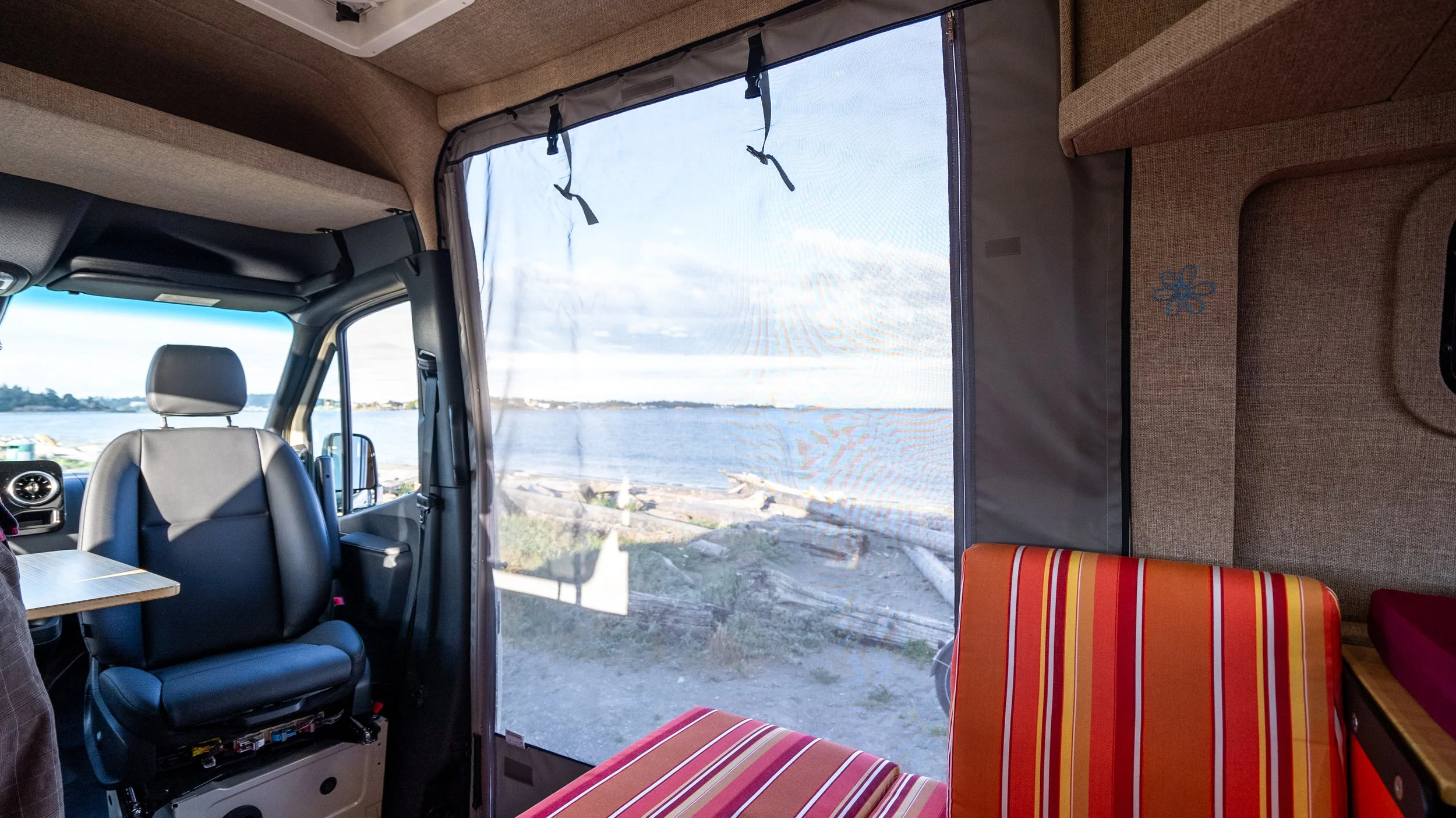 VantageVans(Interior)-19.jpg