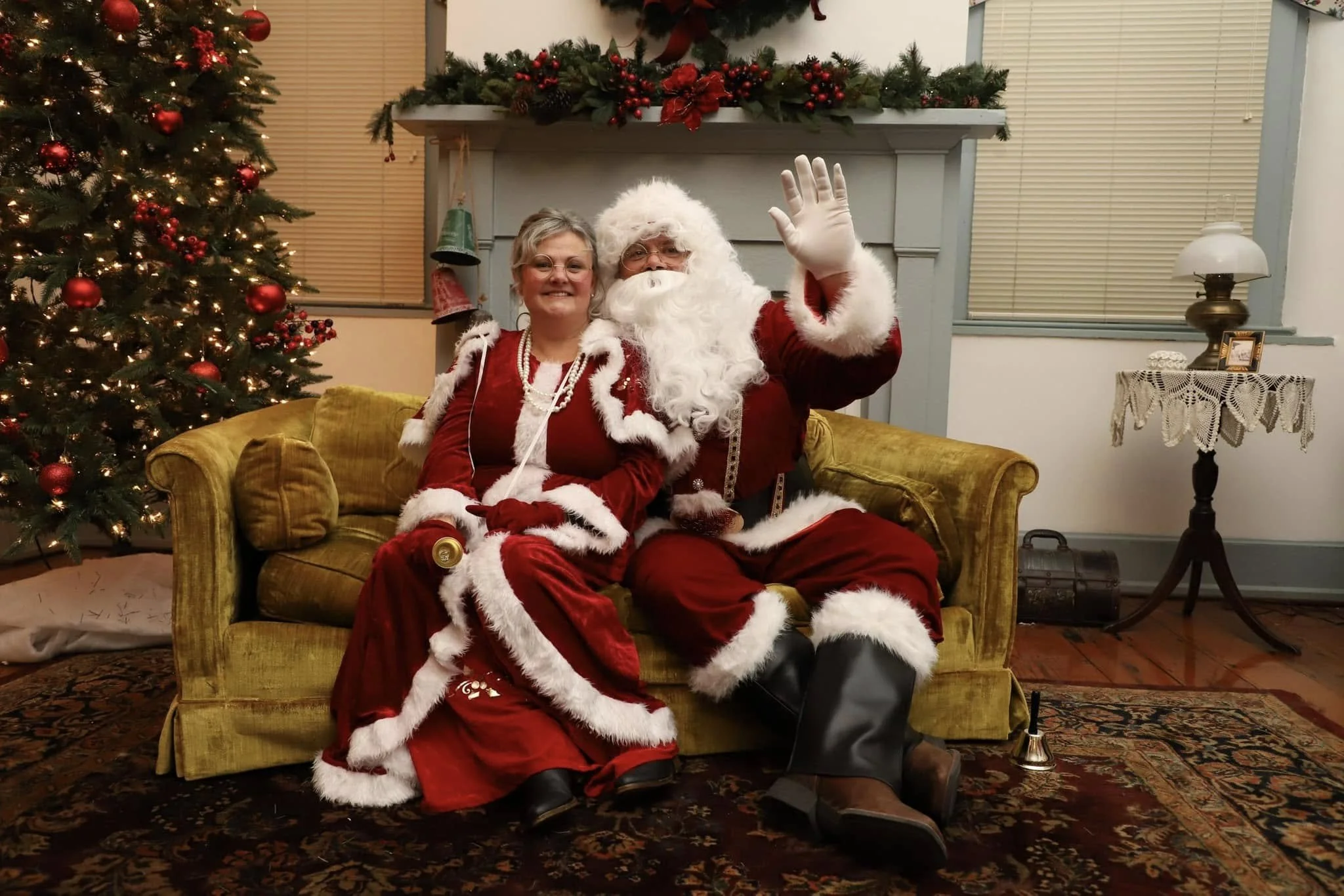 main street cookies with santa.jpg