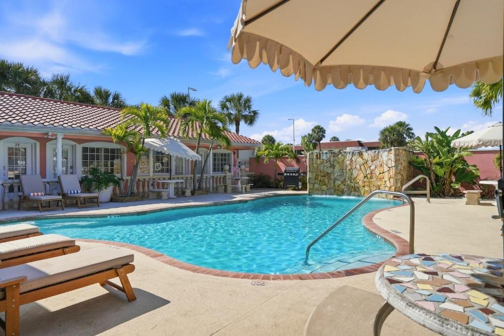 An image of Blind Pass Resort in St. Pete Beach, FL