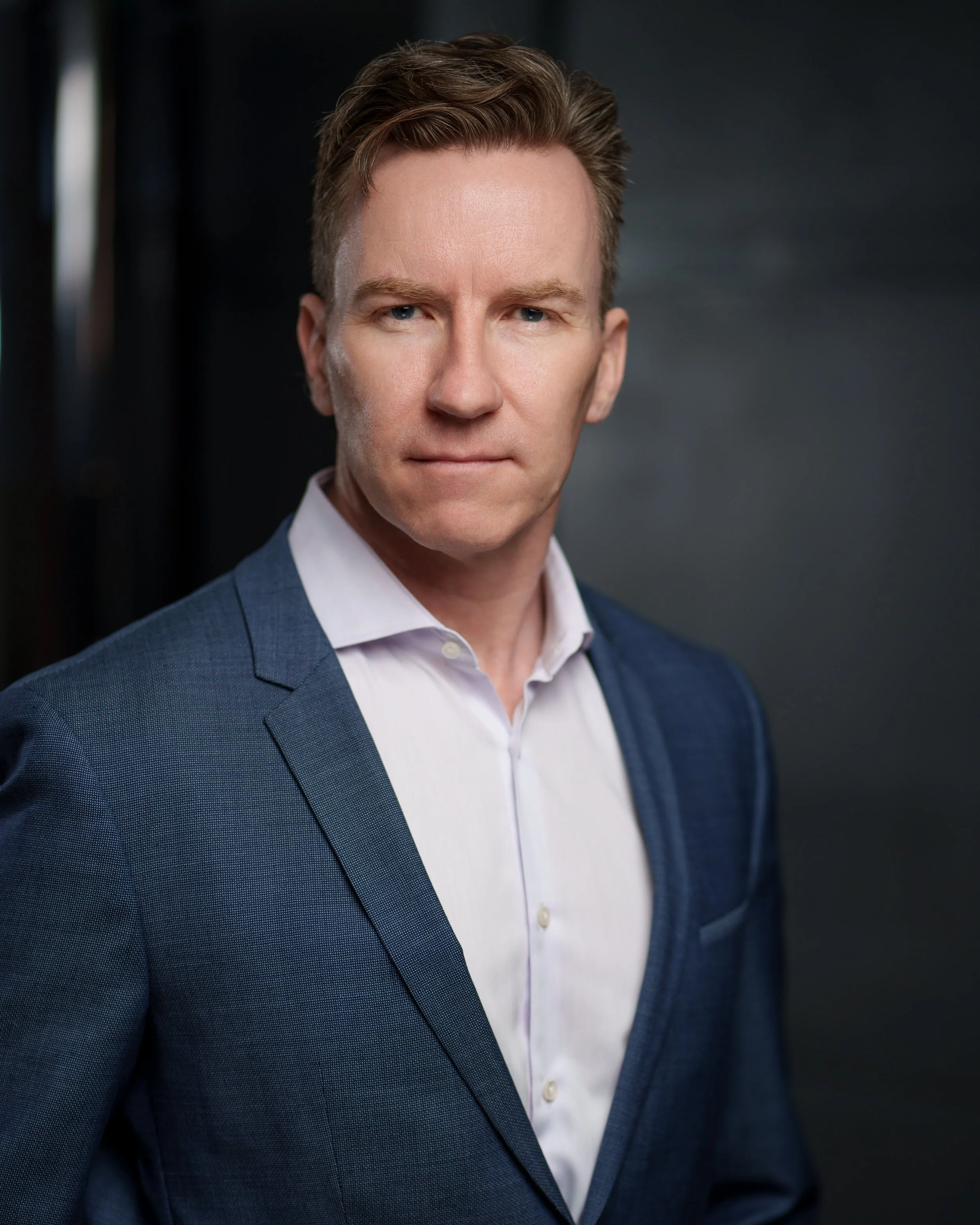 Sean Irvine - Toronto Actor for Film, TV, Theatre, and Voice Over