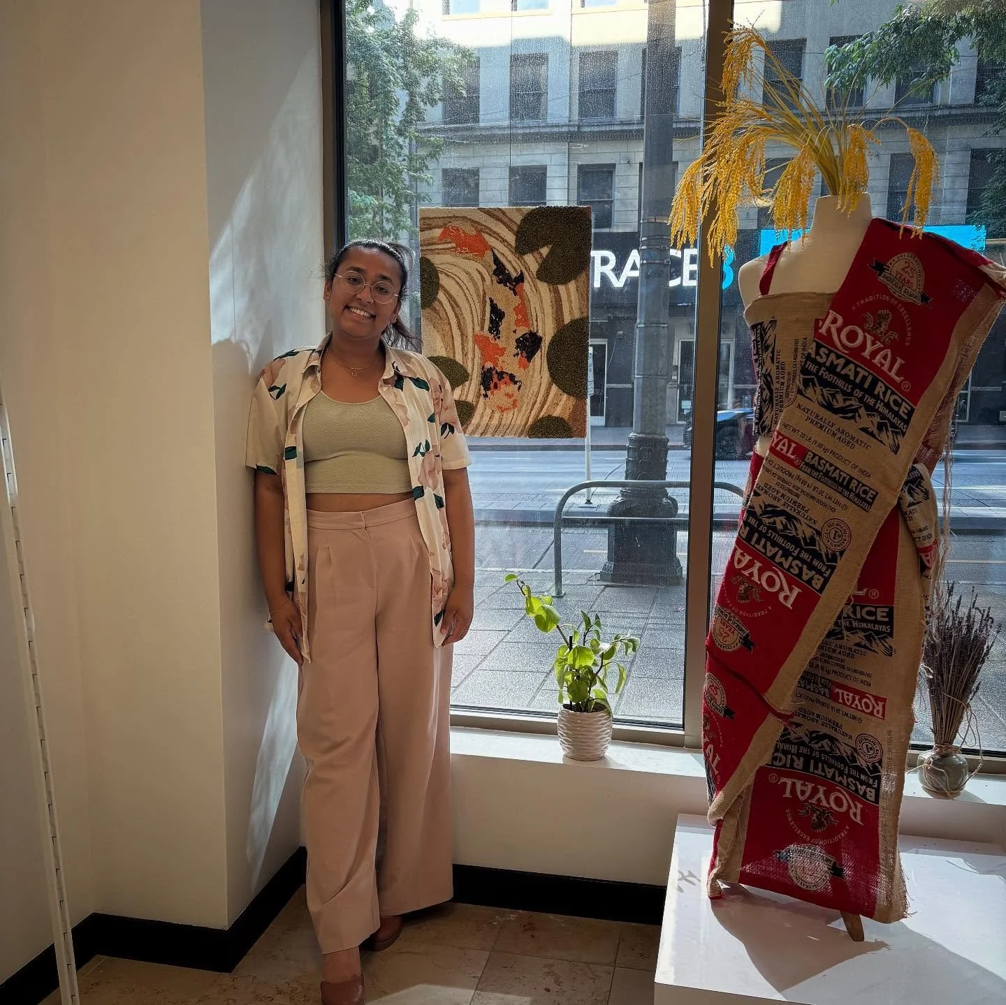 Visit the brand new spaces wrapping around Union and 4th this Friday during the art walk, from 5-8pm! These hot spots are so new, they don't even have a name yet, but they're having their opening tomorrow anyway! 🤩 Head to 1401 4th and you'll find t