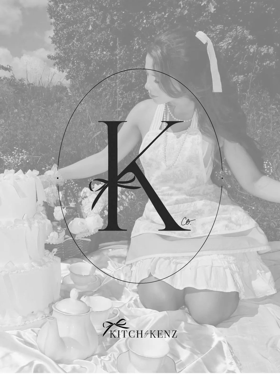 Custom website design. Chic and unique website design. Create your dream website with Kissthesky co owner Maggie Maeve. Local graphic designer including websites, logos and brand identity. Bring your vision to life.  Help branding your small business