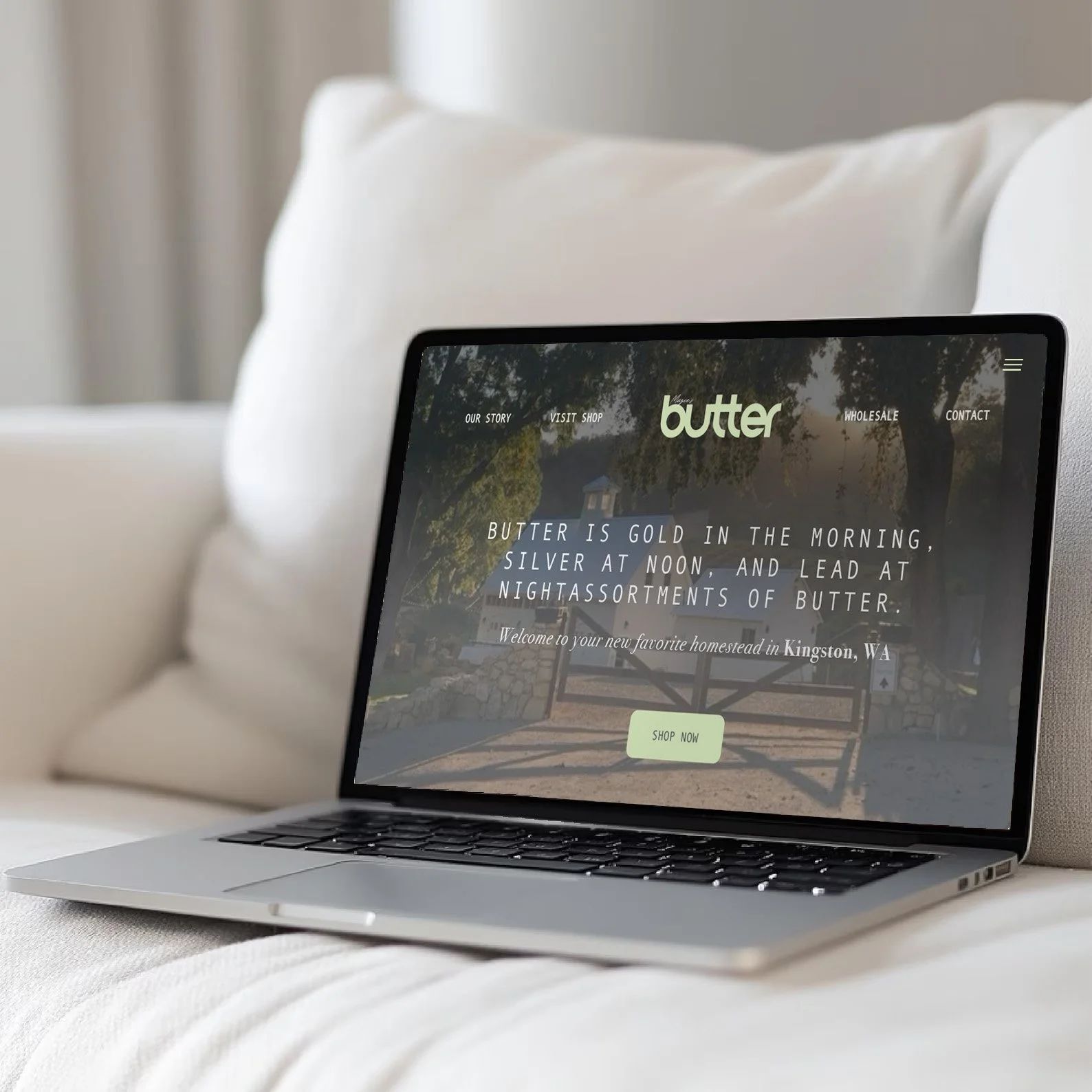 Custom website design. Chic and unique website design. Create your dream website with Kissthesky co owner Maggie Maeve. Local graphic designer including websites, logos and brand identity. Bring your vision to life.