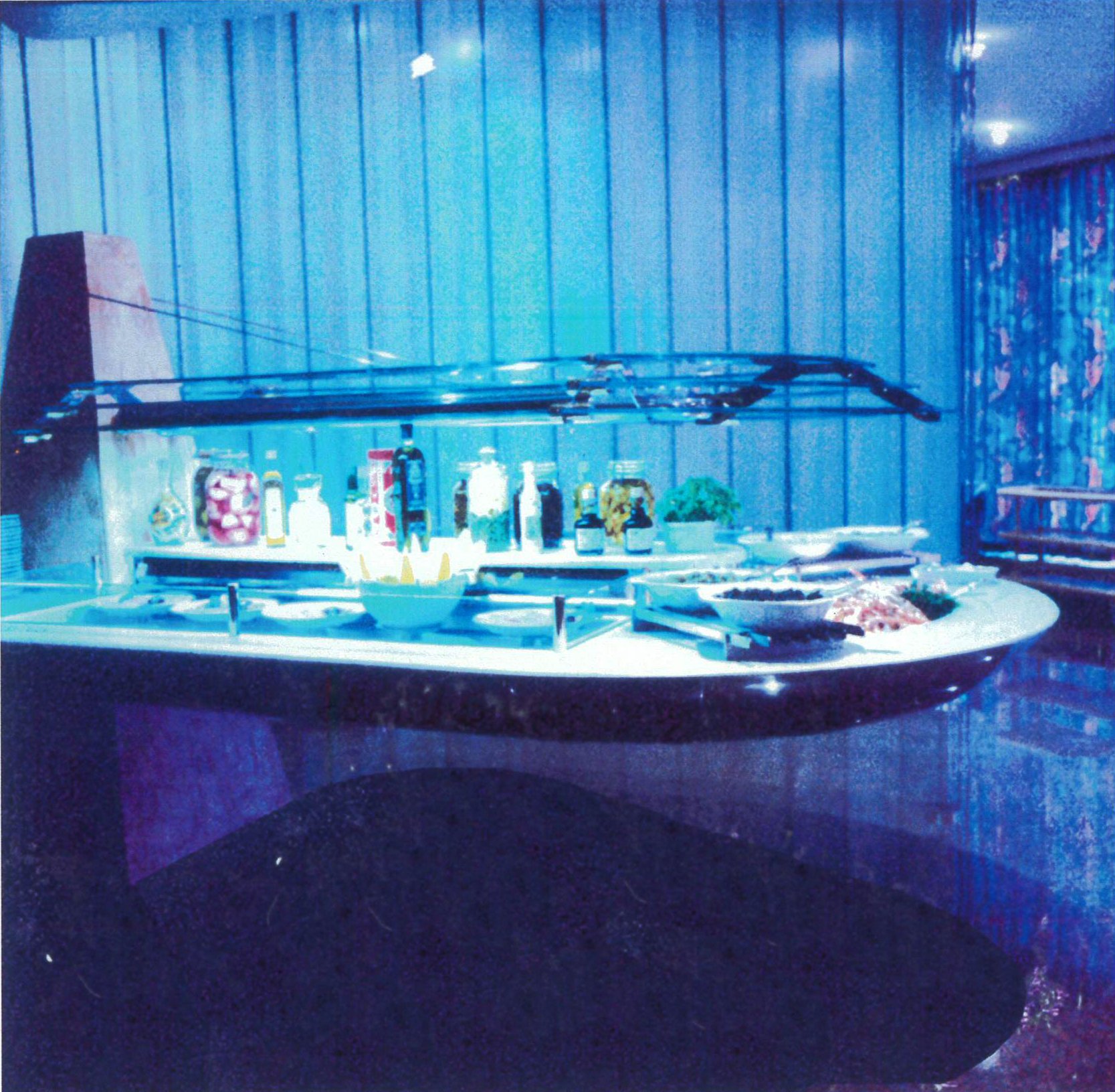buffet food.jpg