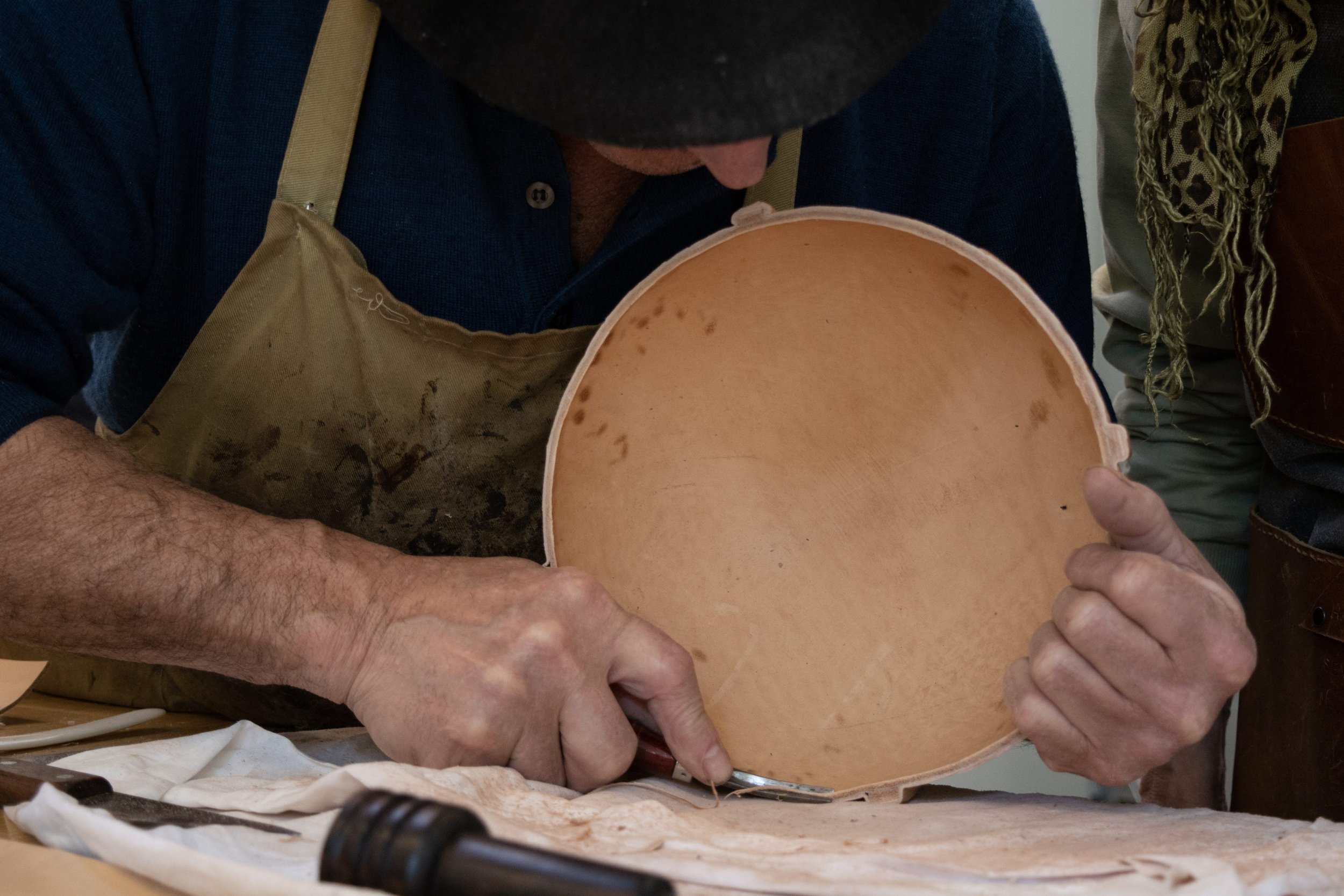 Mastering Leatherworking Techniques in Vicchio, Italy