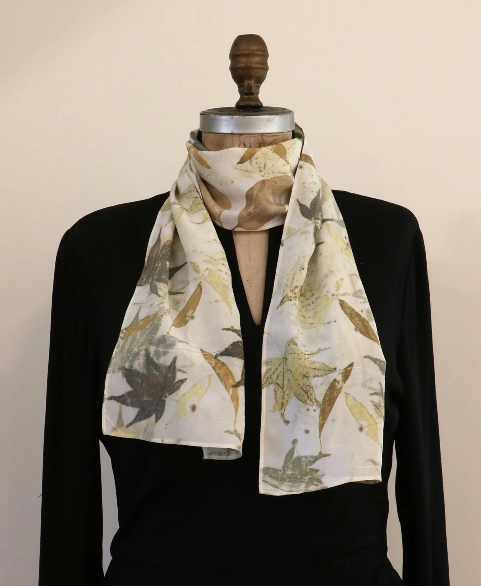 Japanese maples scarf