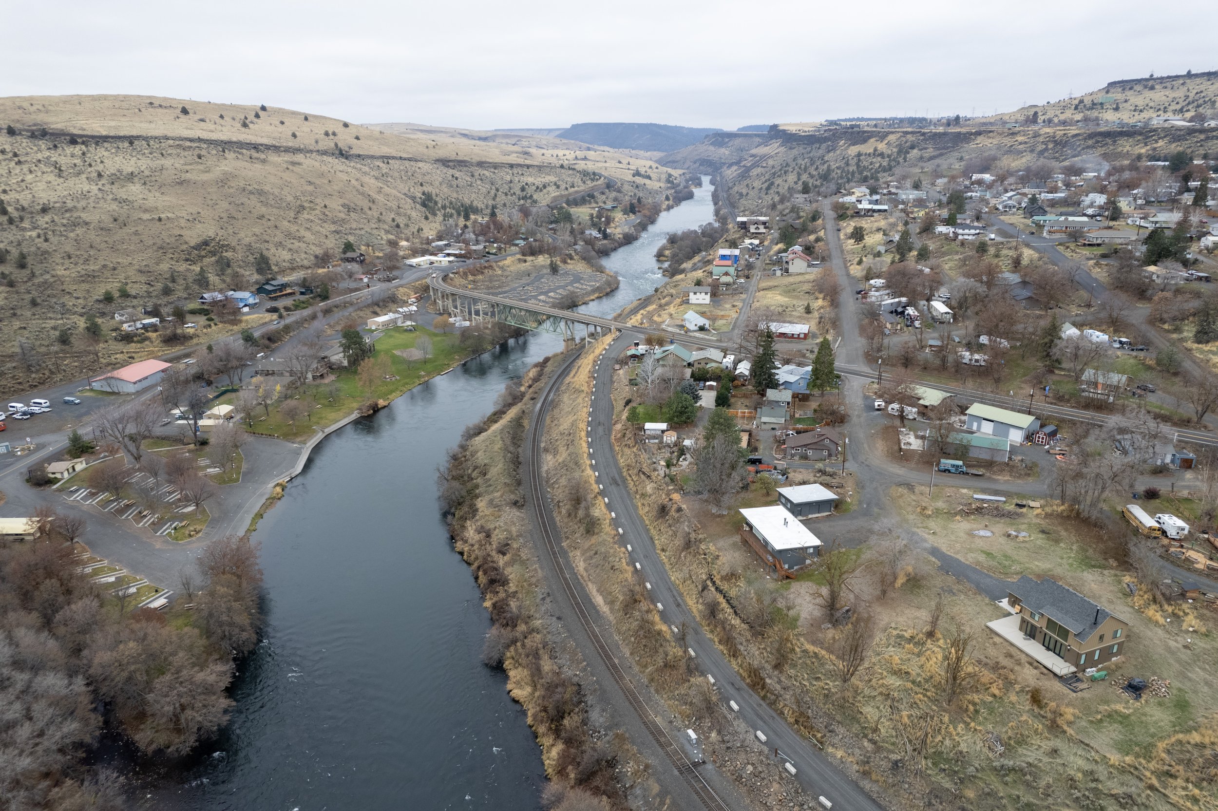 Gateway Drug: Maupin is the recreation capital of the lower Deschutes (Credit: Brian Burk)